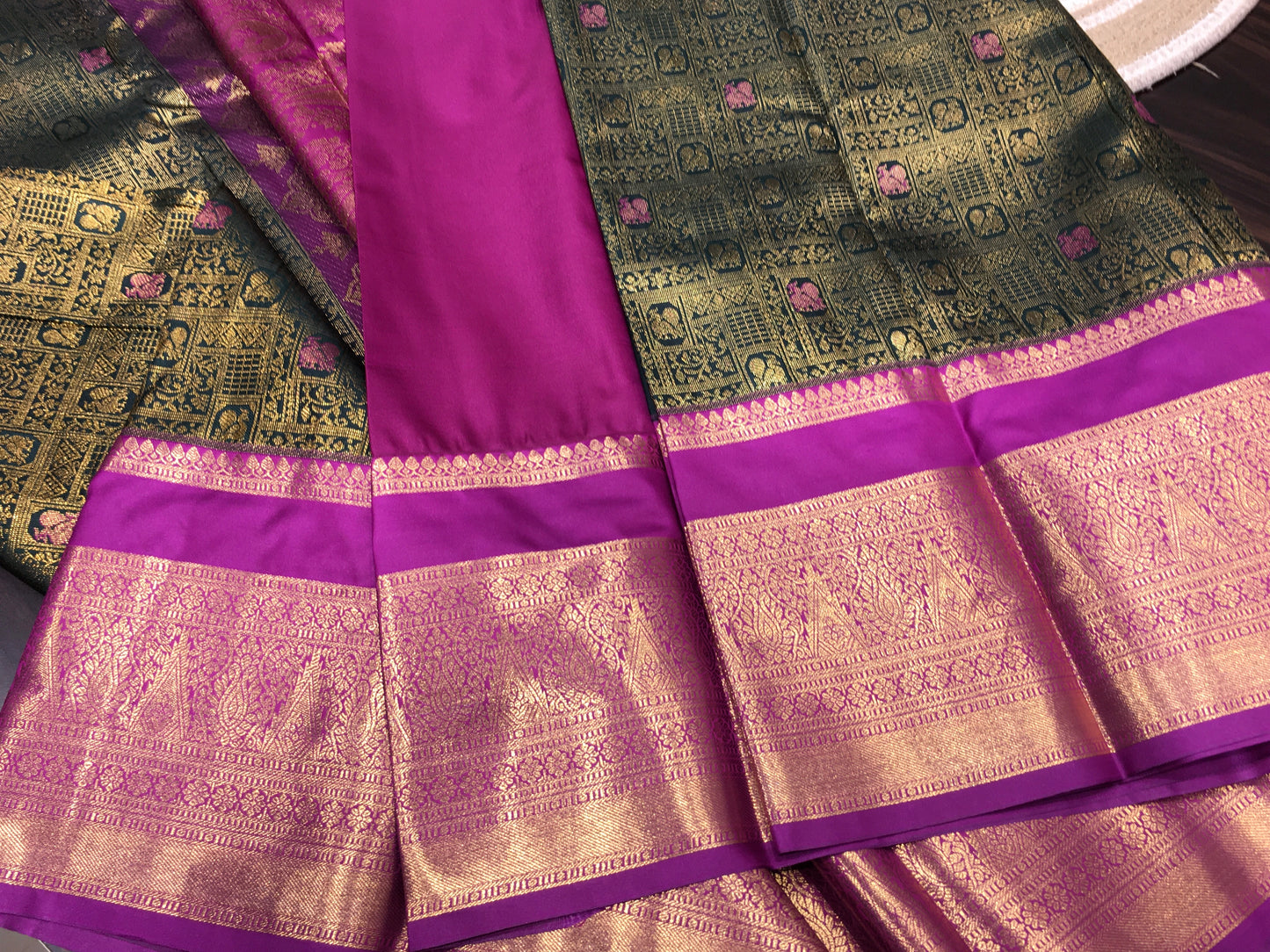 Semi Kanchipuram silk