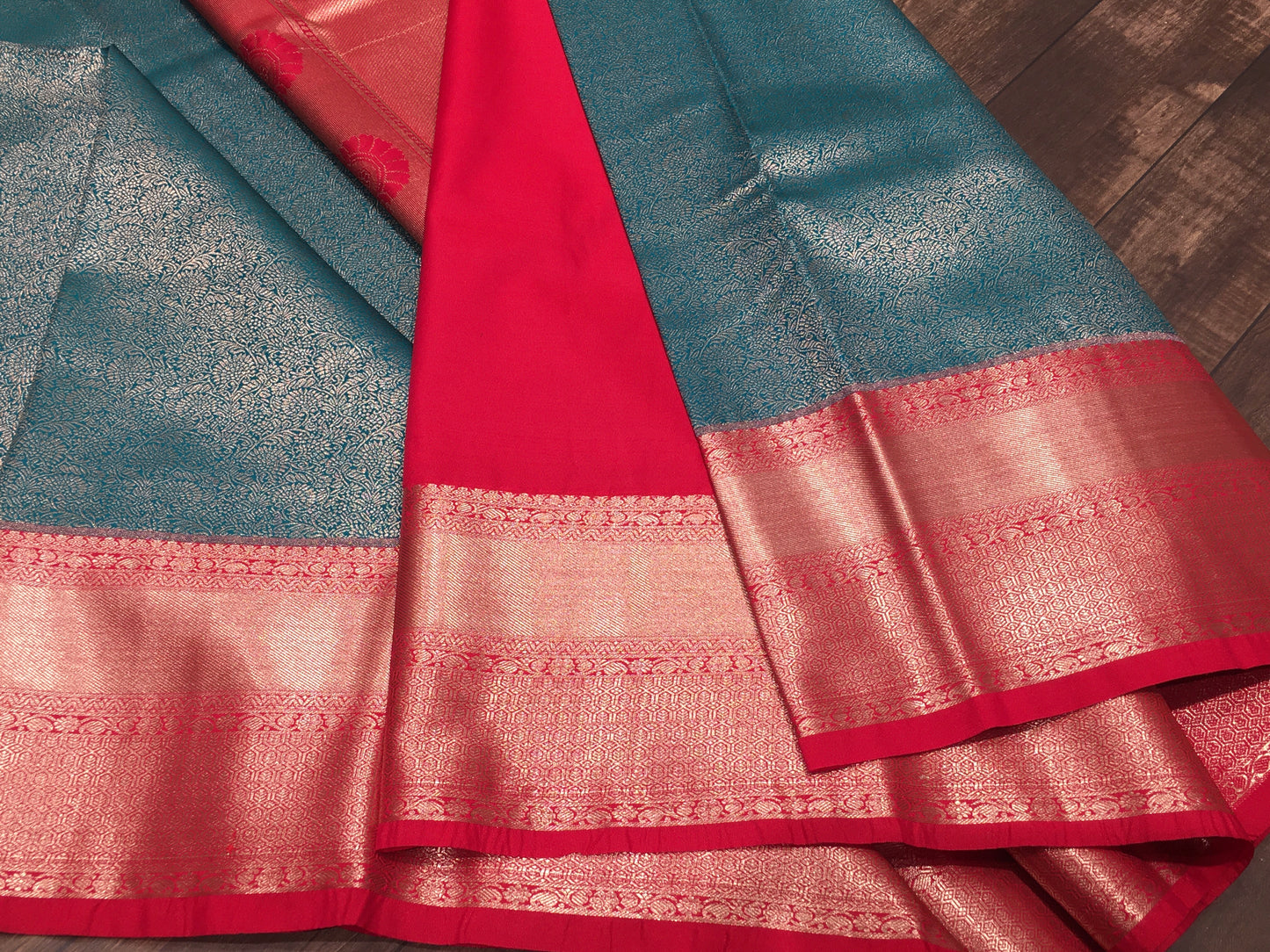 Semi Kanchipuram silk