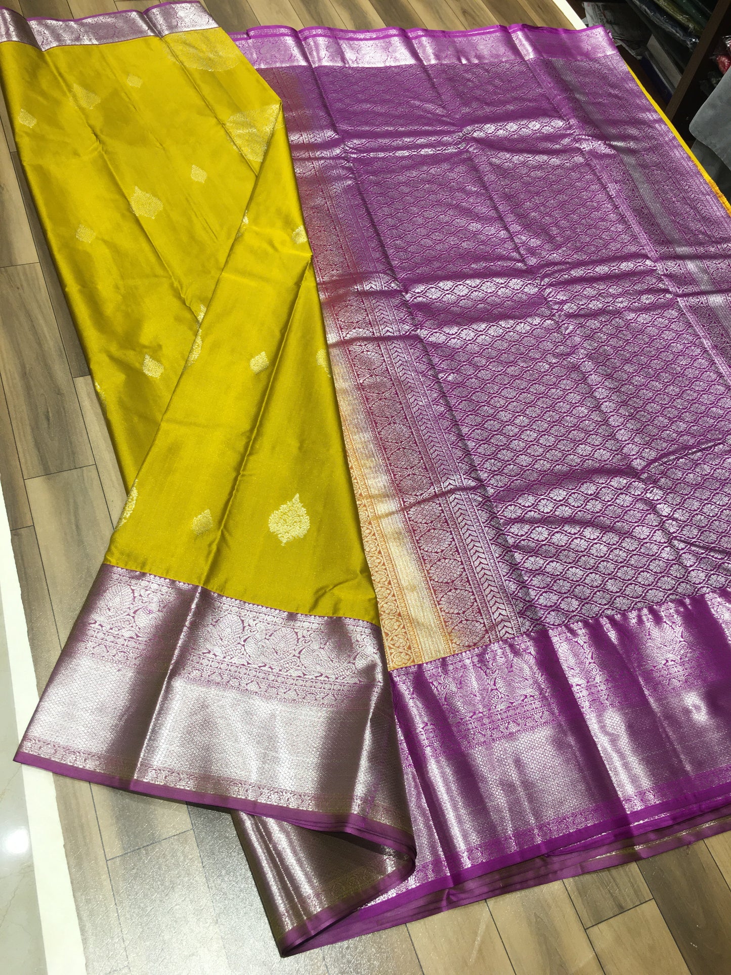 Semi Kanchipuram silk