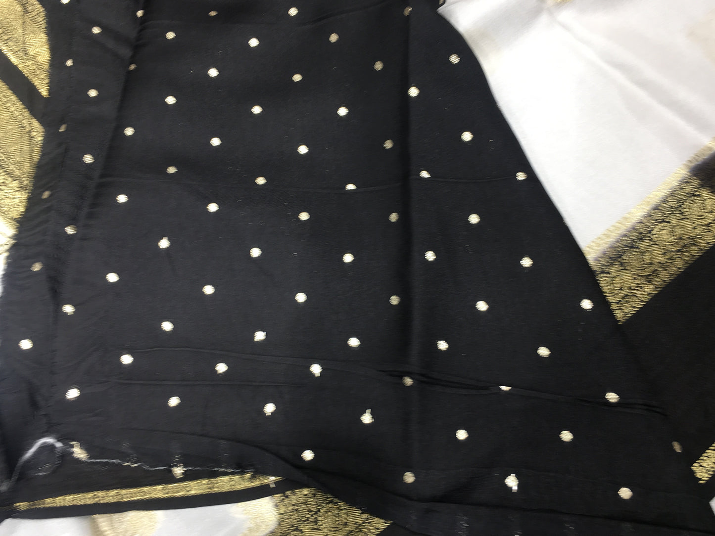 Moonga crape saree