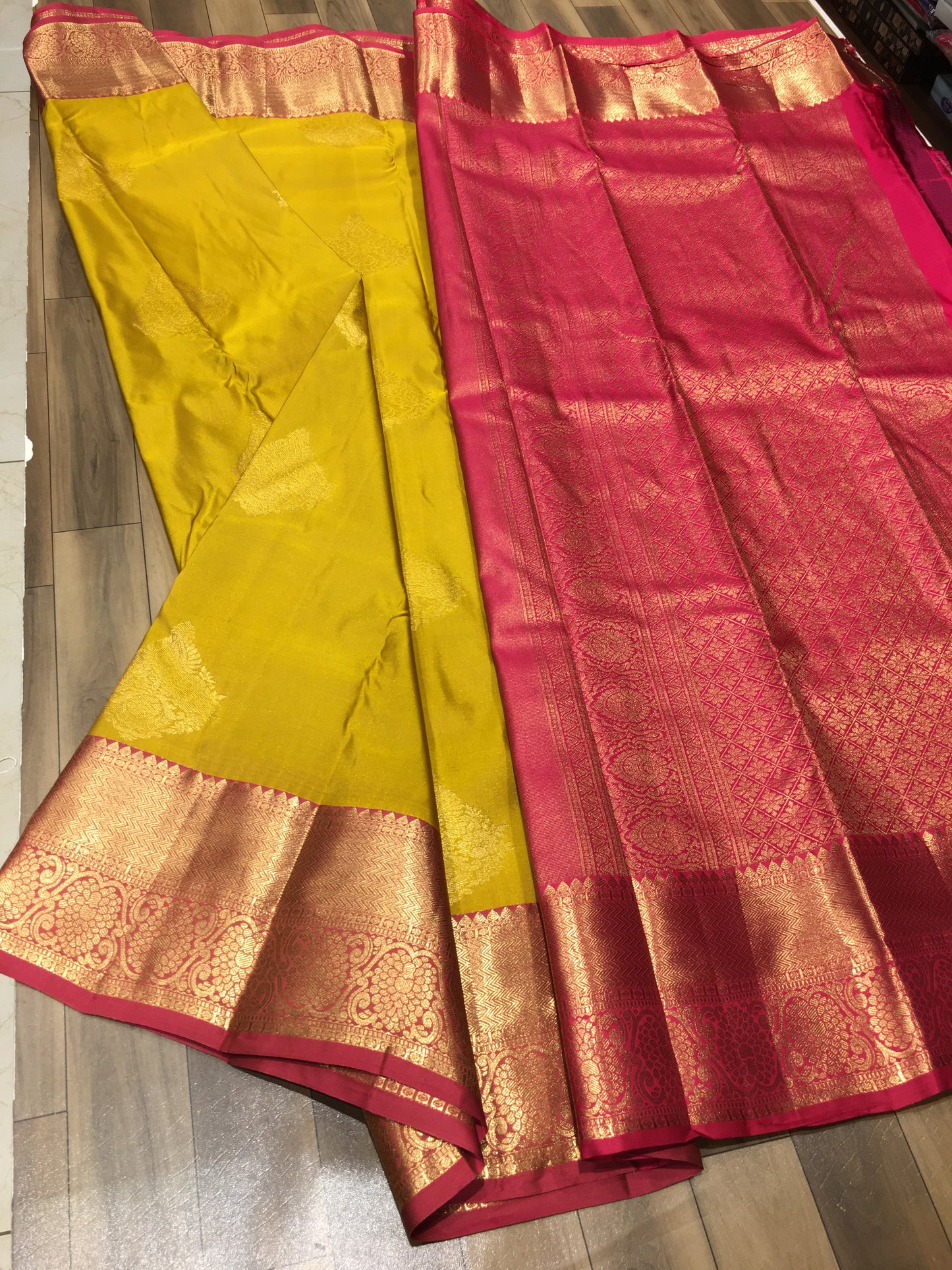 Semi Kanchipuram silk