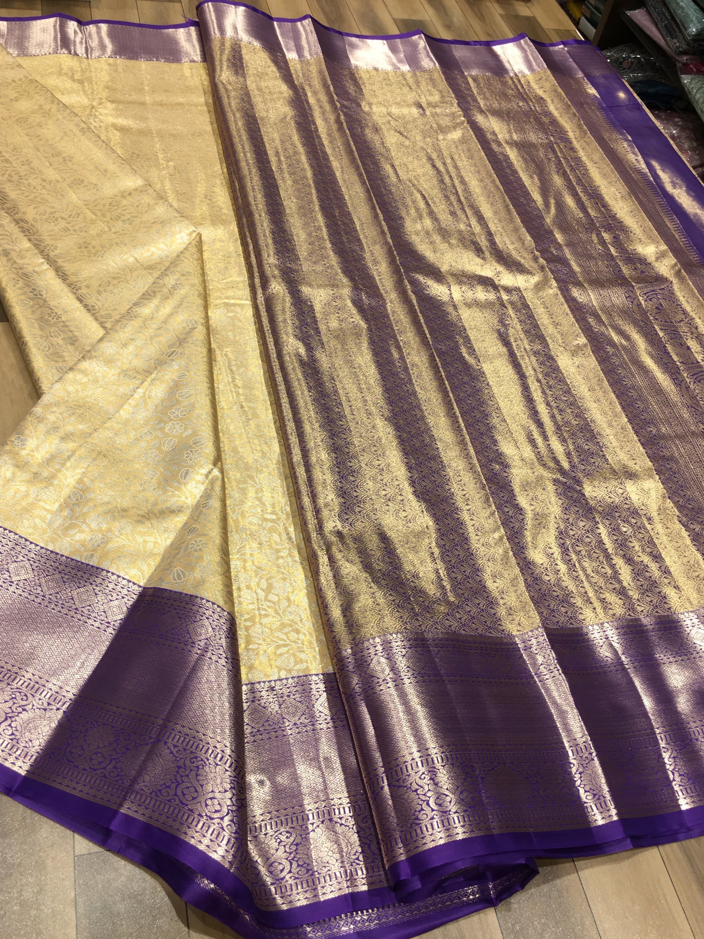 Semi Kanchipuram tissue