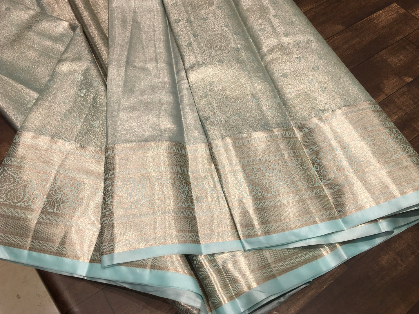 Semi Kanchipuram Tissue