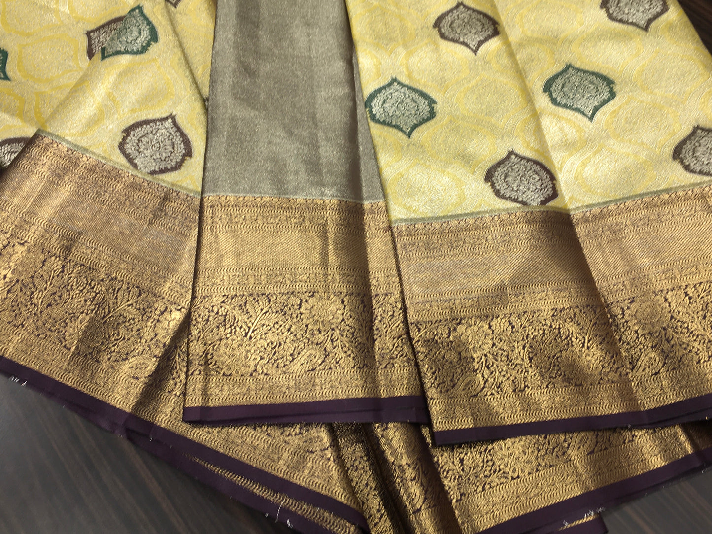 Semi Kanchipuram Tissue