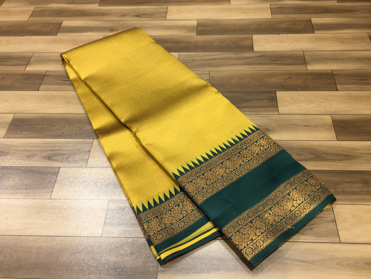 Valakalam saree