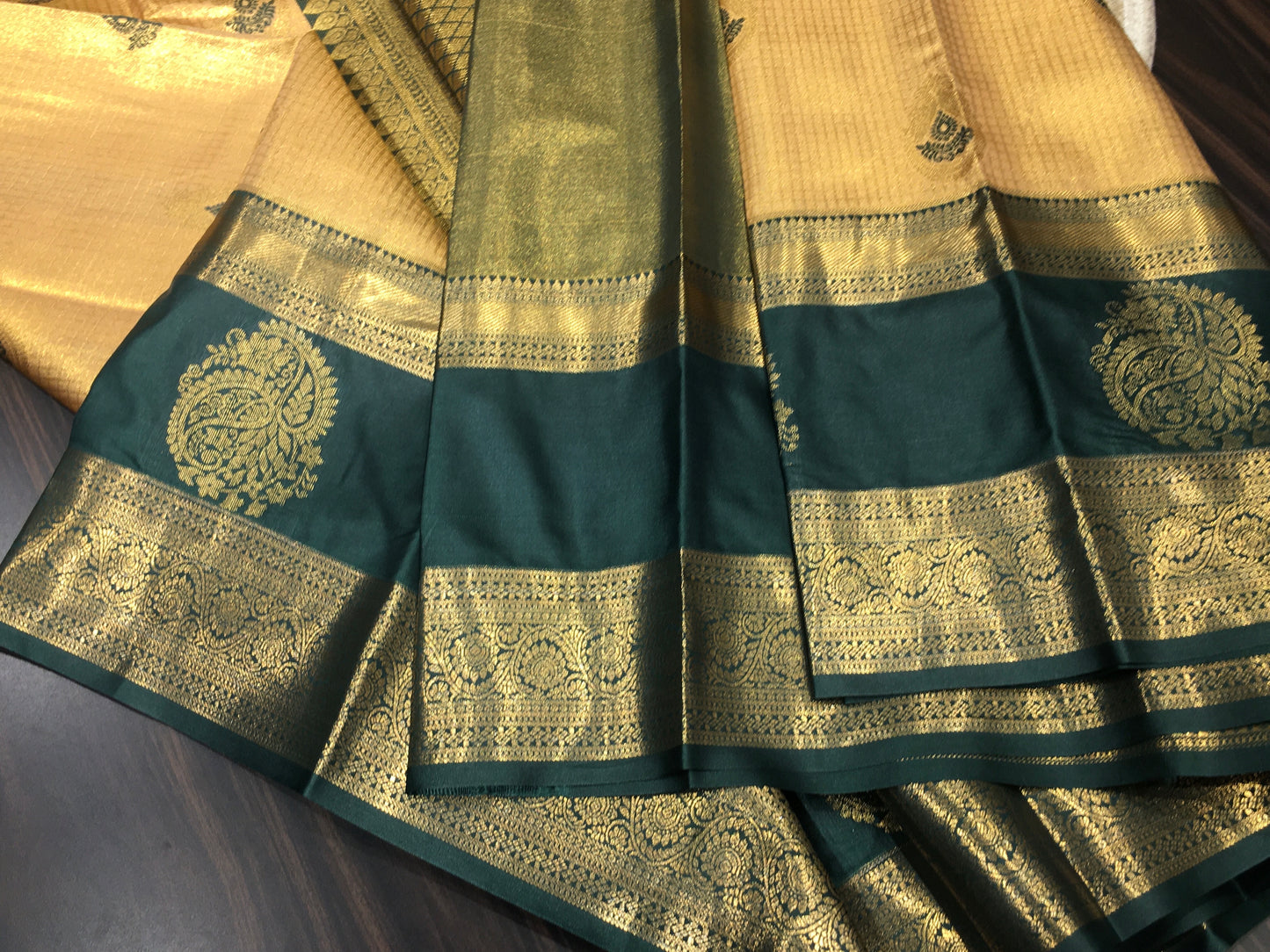 Semi Kanchipuram Tissue