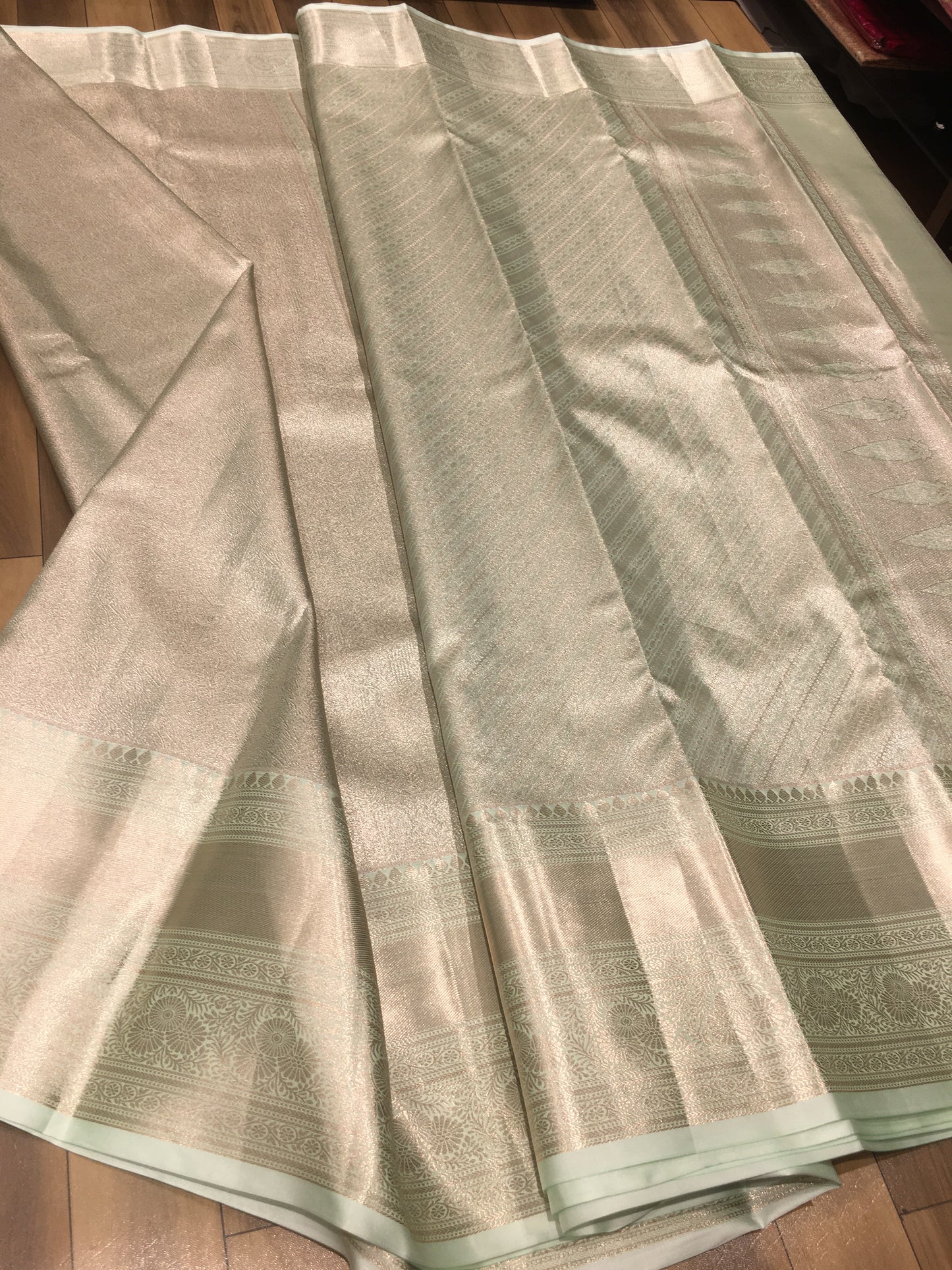 Semi Kanchipuram tissue