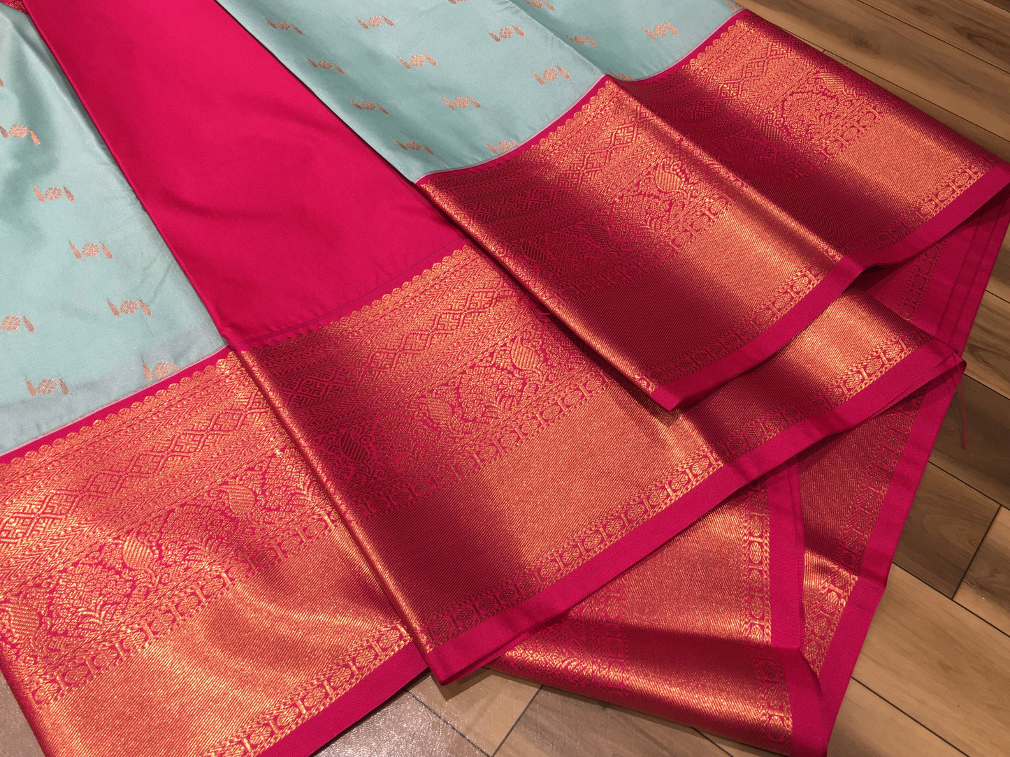 Semi Kanchipuram silk