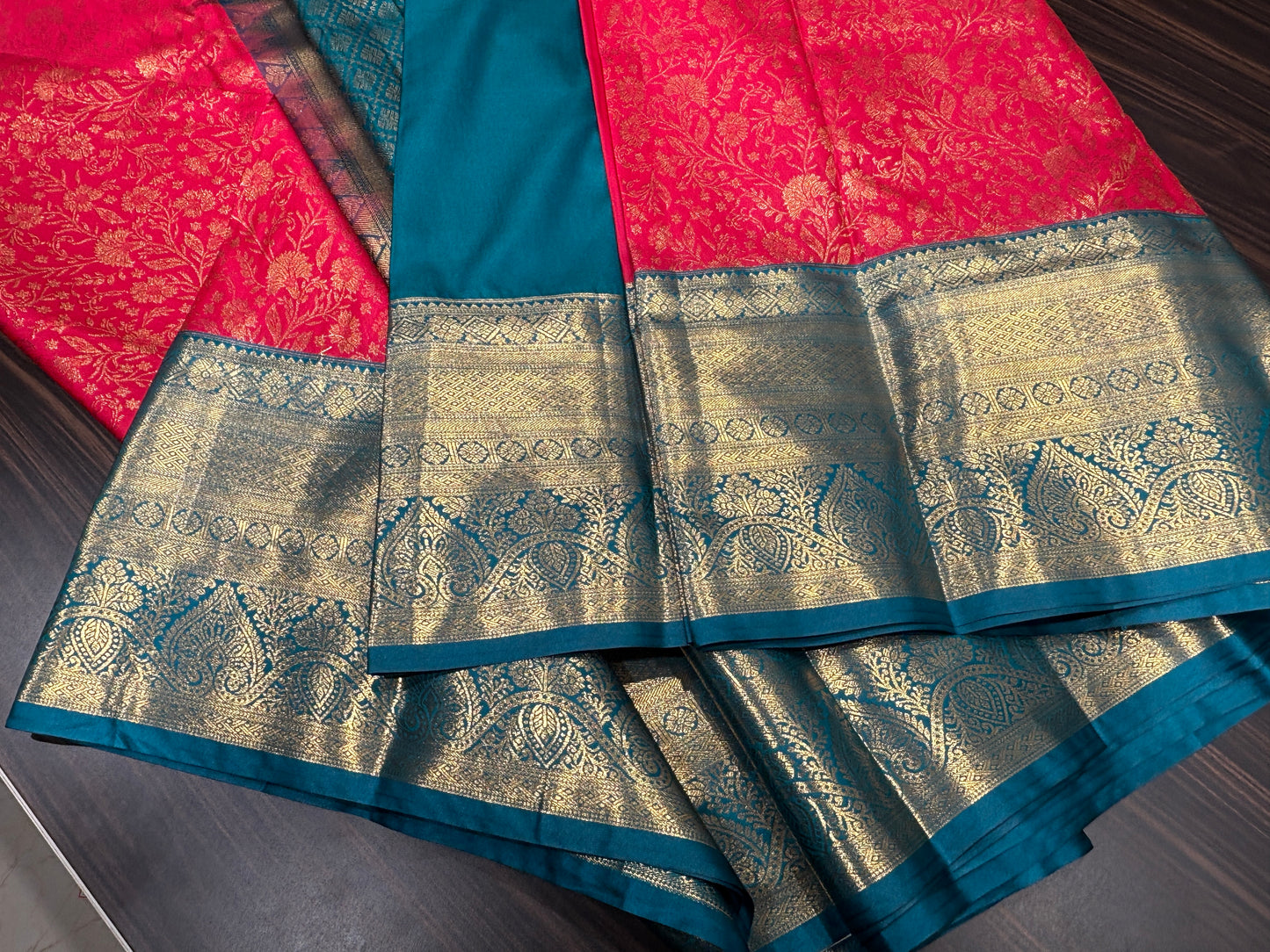 Semi Kanchipuram silk