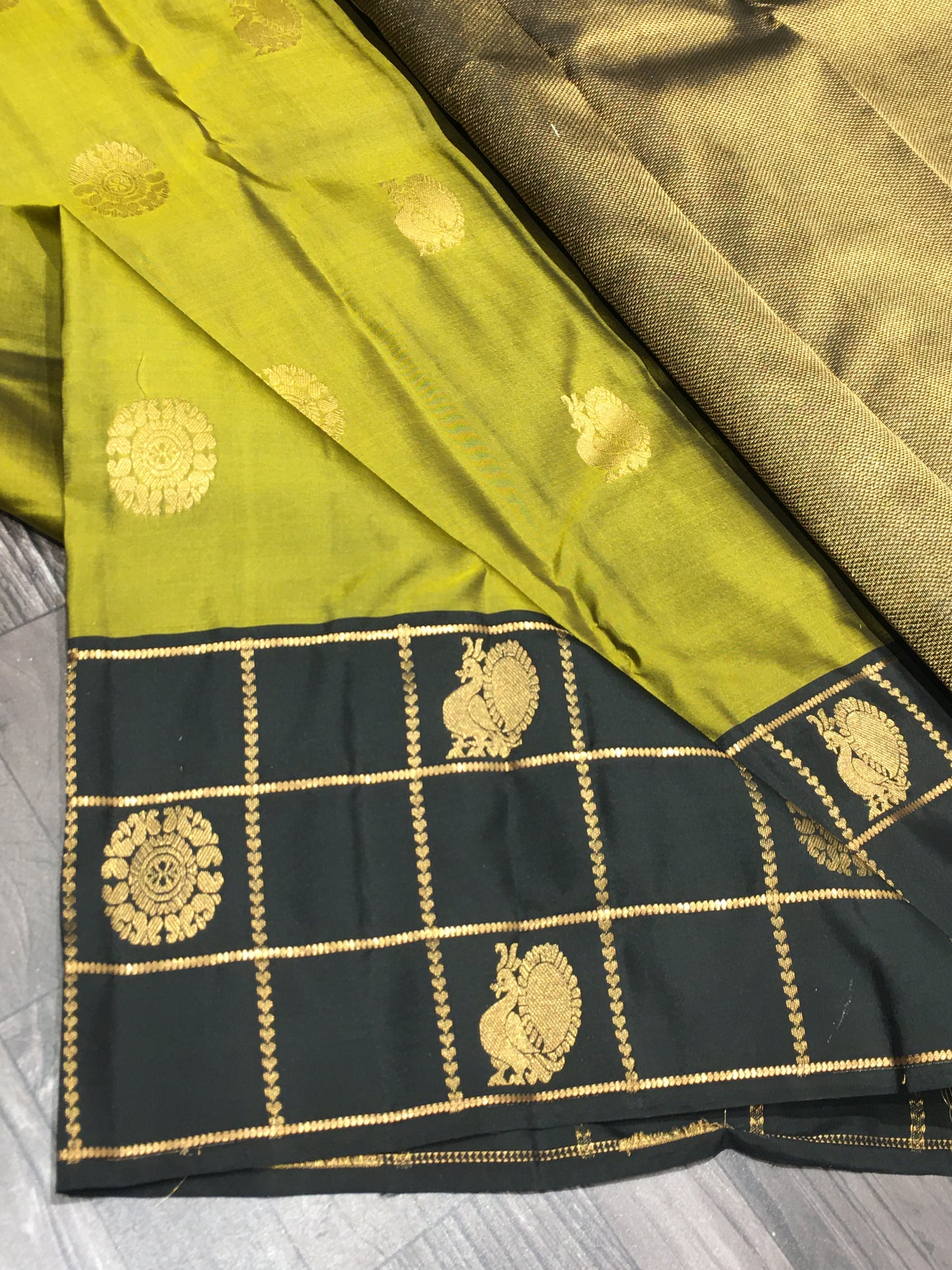Pure Kanchipuram silk