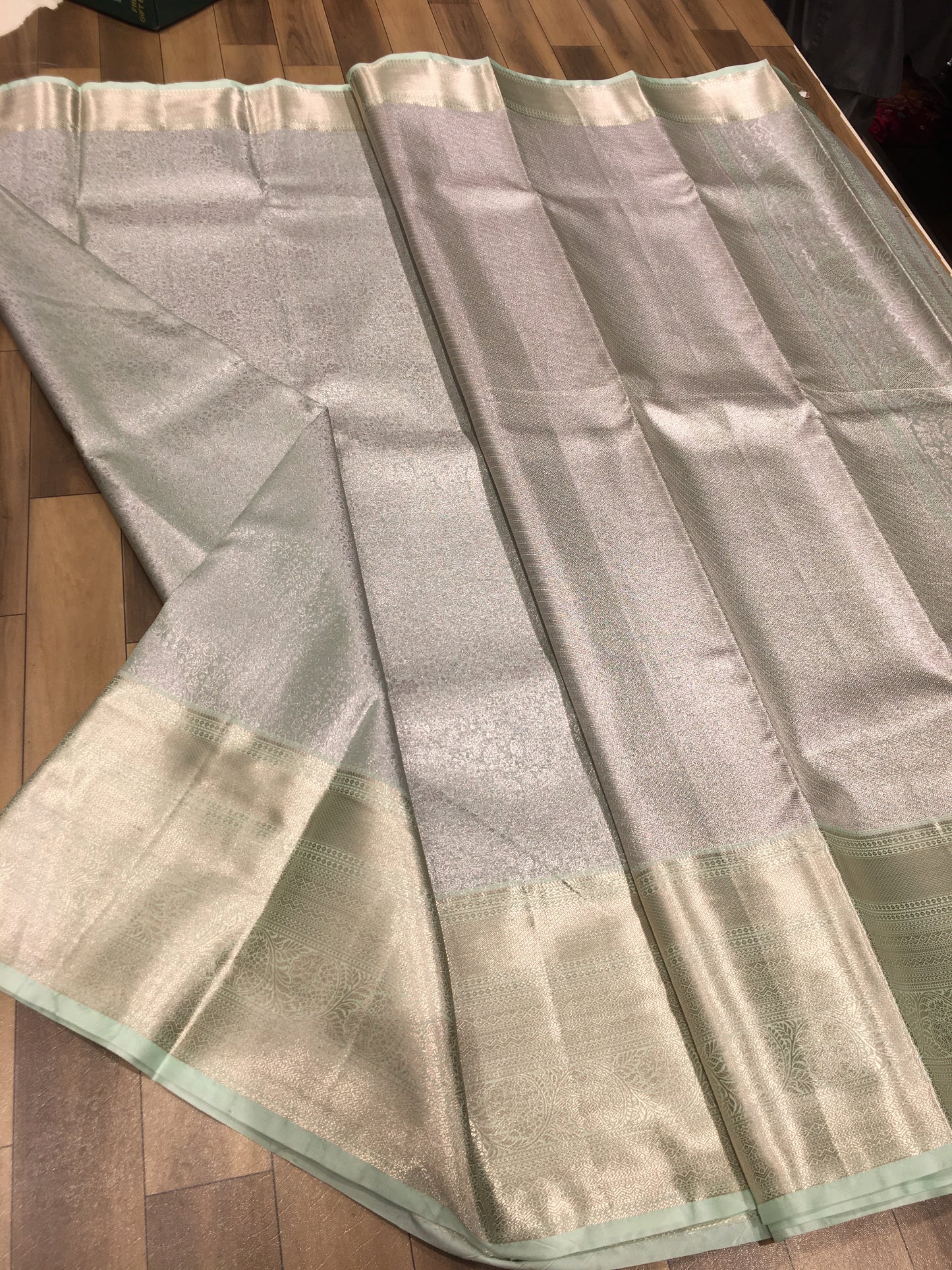 Semi Kanchipuram tissue