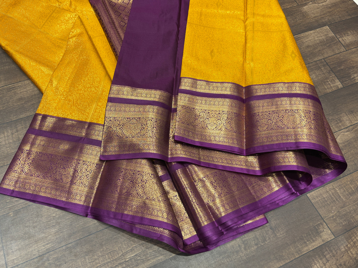 Semi Kanchipuram silk