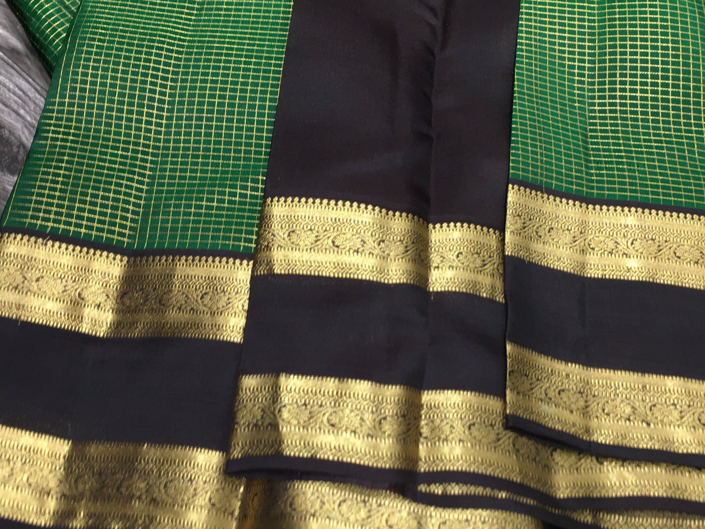 Pure kanchipuram silk