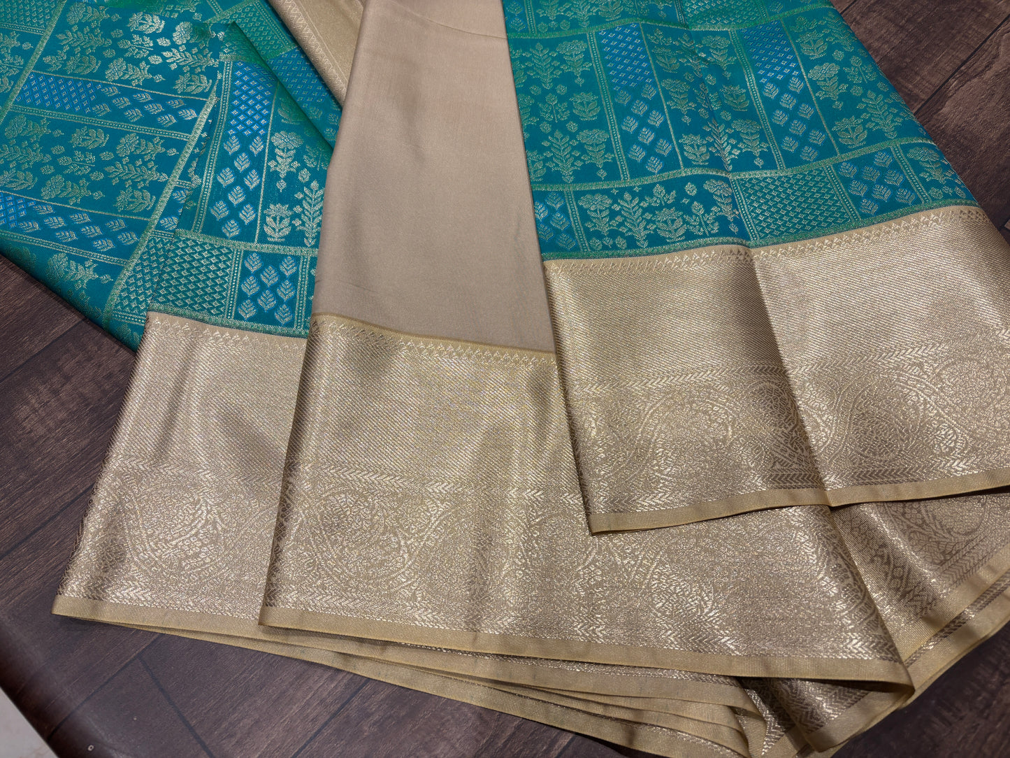 Semi Kanchipuram silk