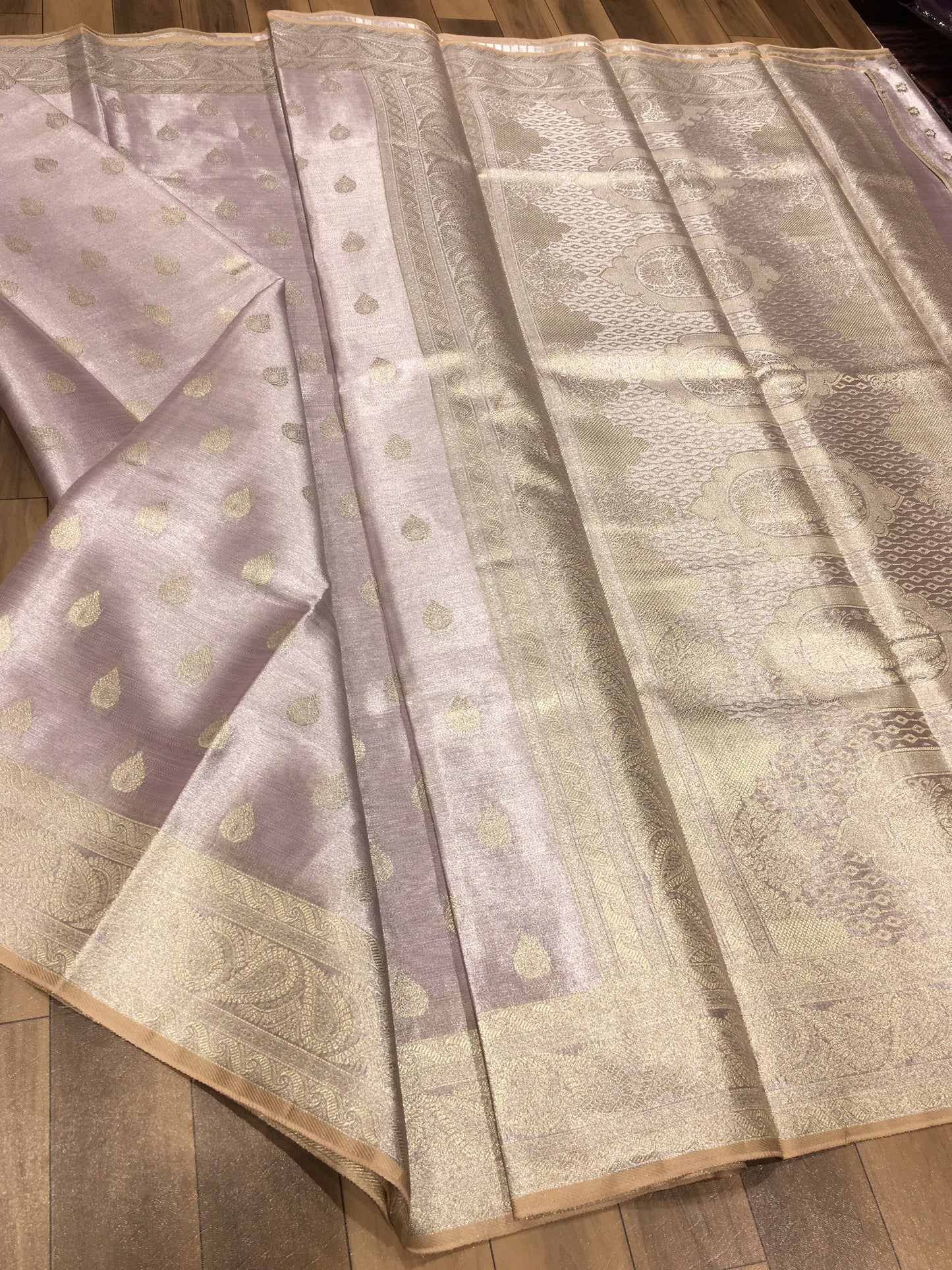 Semi Kanchipuram tissue