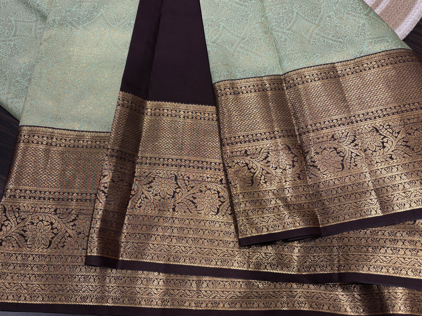 Semi Kanchipuram silk