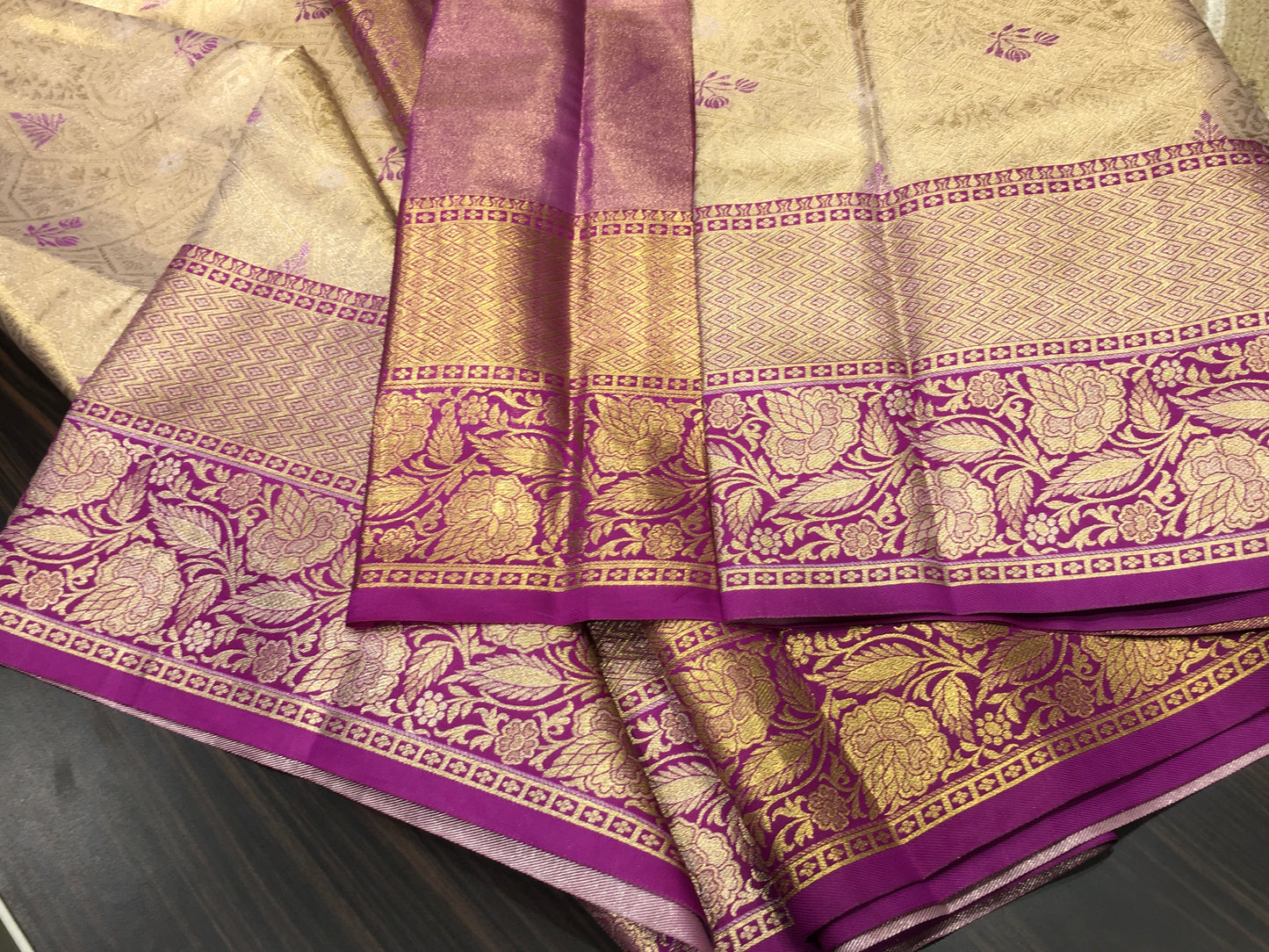 Semi Kanchipuram tissue