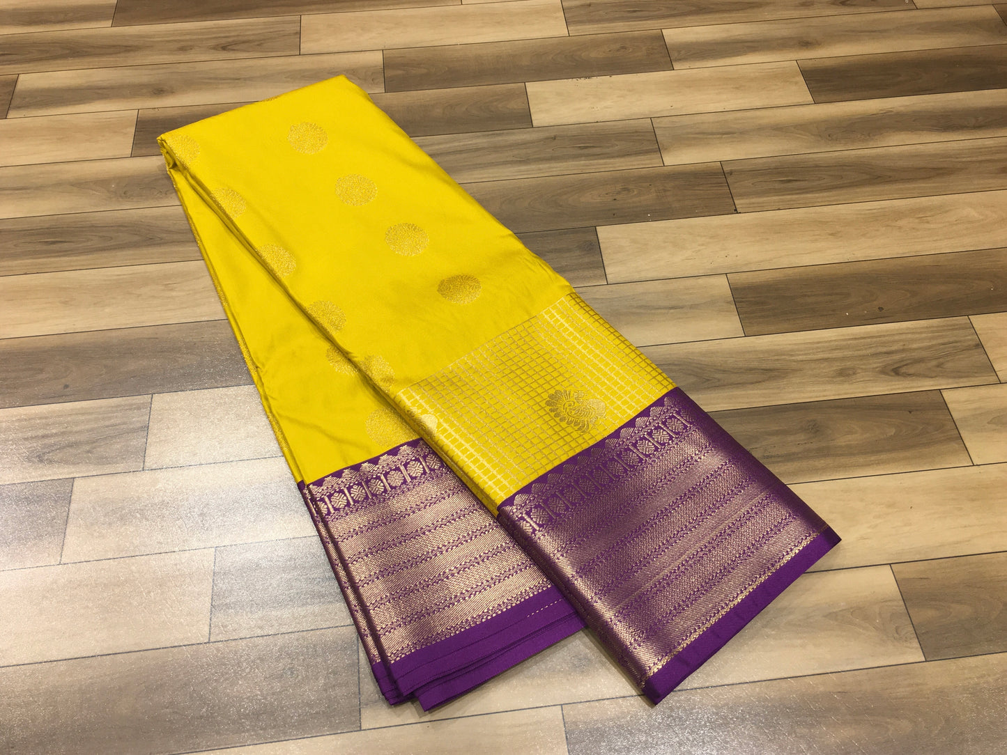 Semi Kanchipuram silk
