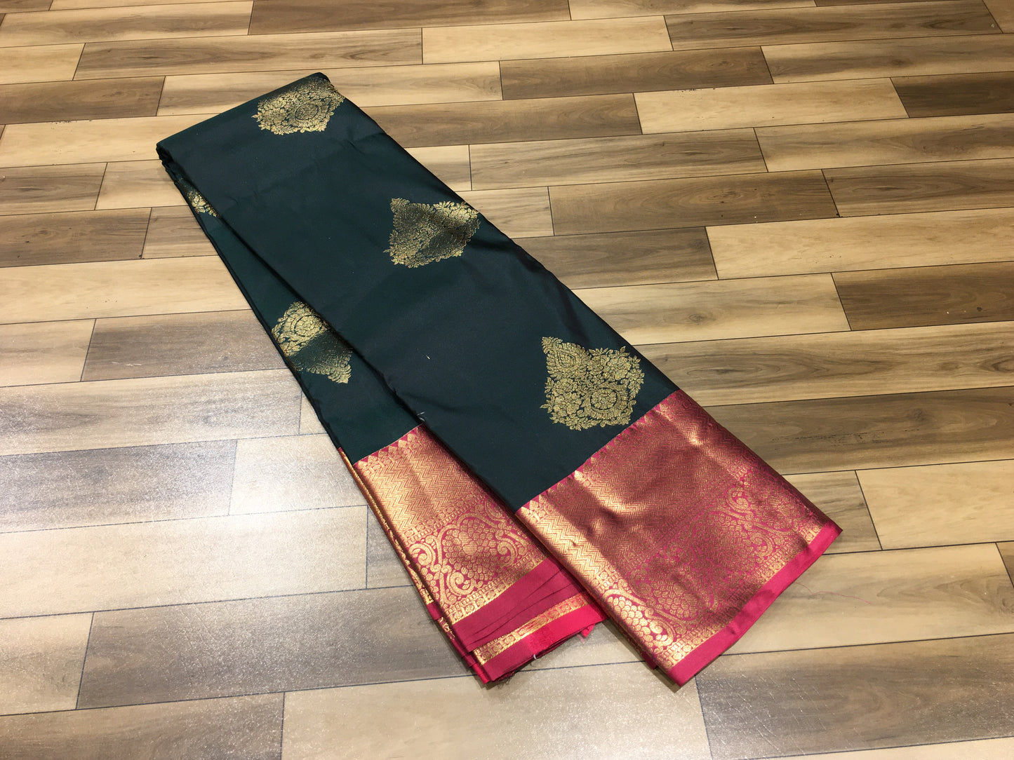 Semi Kanchipuram silk