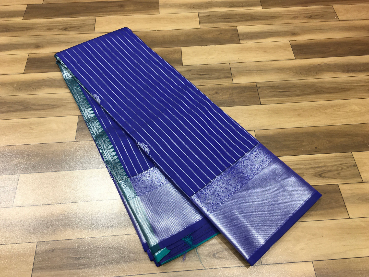 Semi Kanchipuram silk