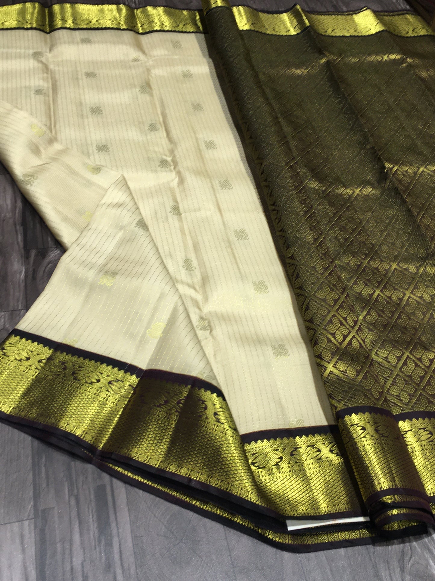 Pure Kanchipuram silk