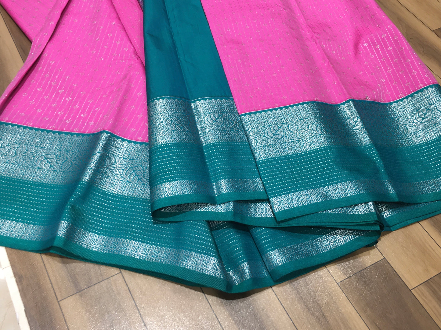 Semi Kanchipuram silk