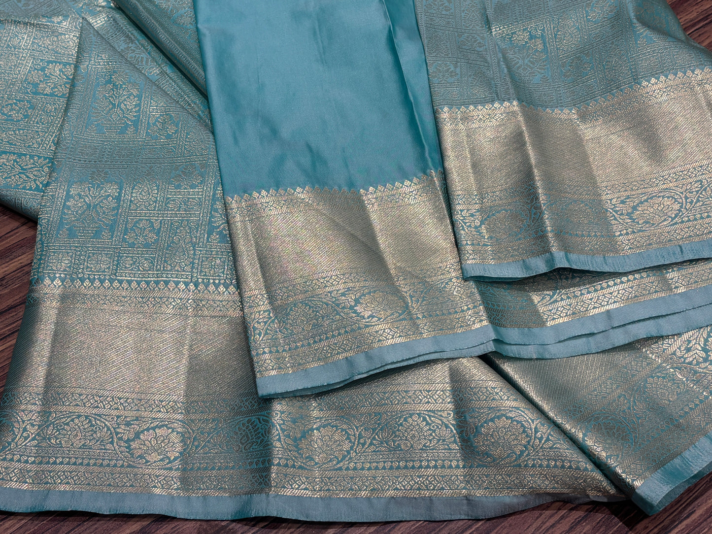 Semi Kanchipuram silk