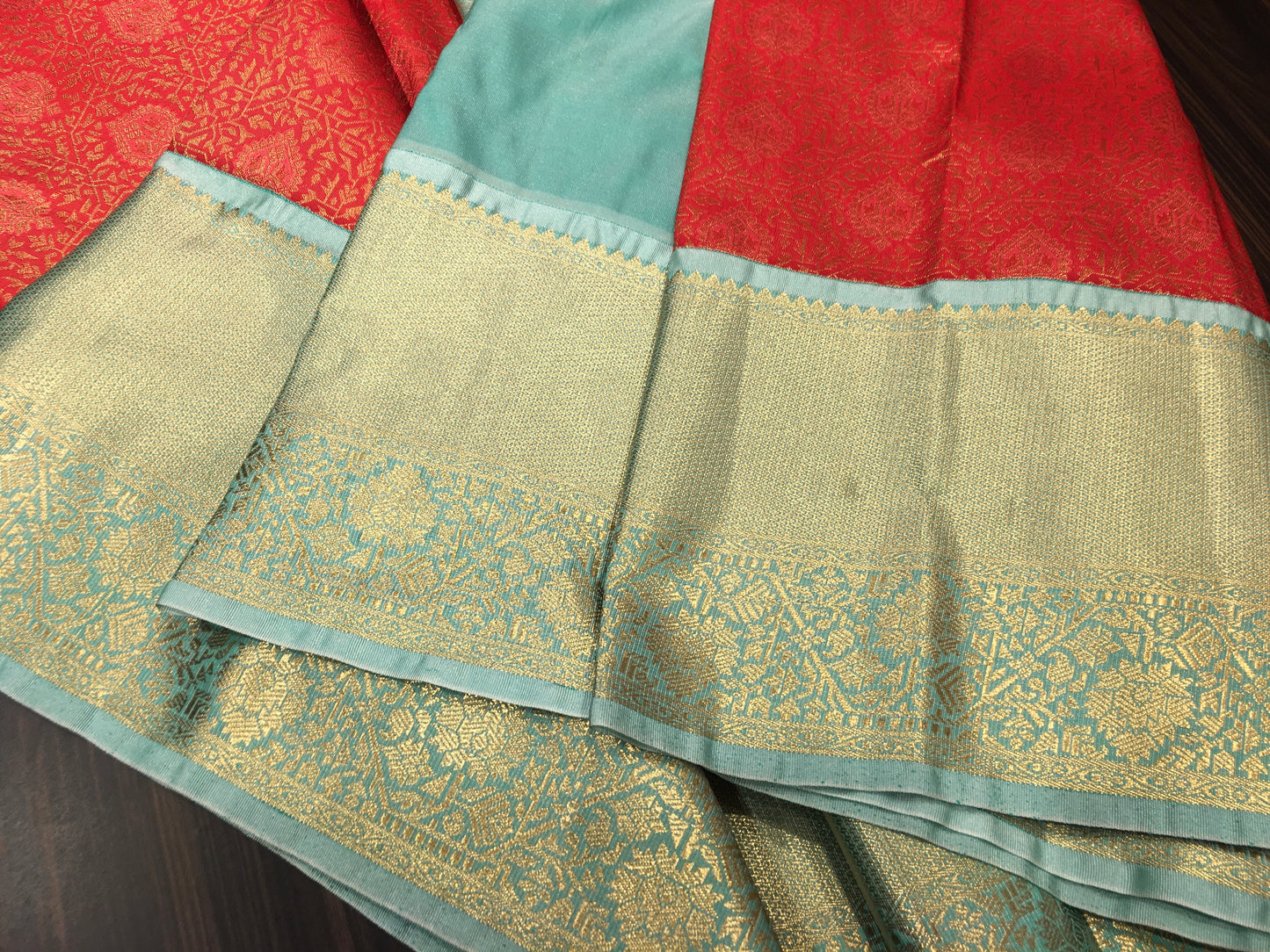 Semi Kanchipuram silk