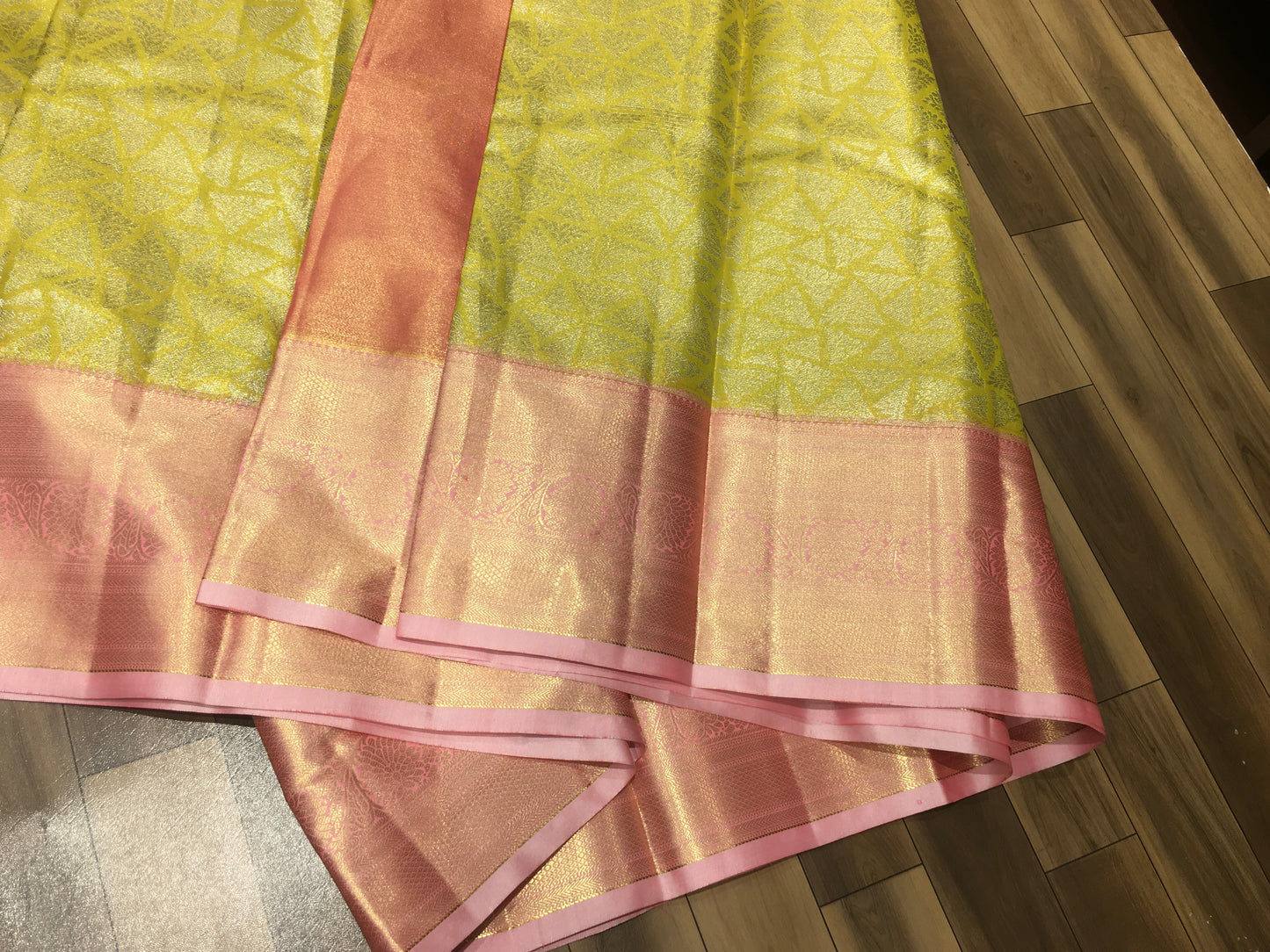 Semi Kanchipuram tissue
