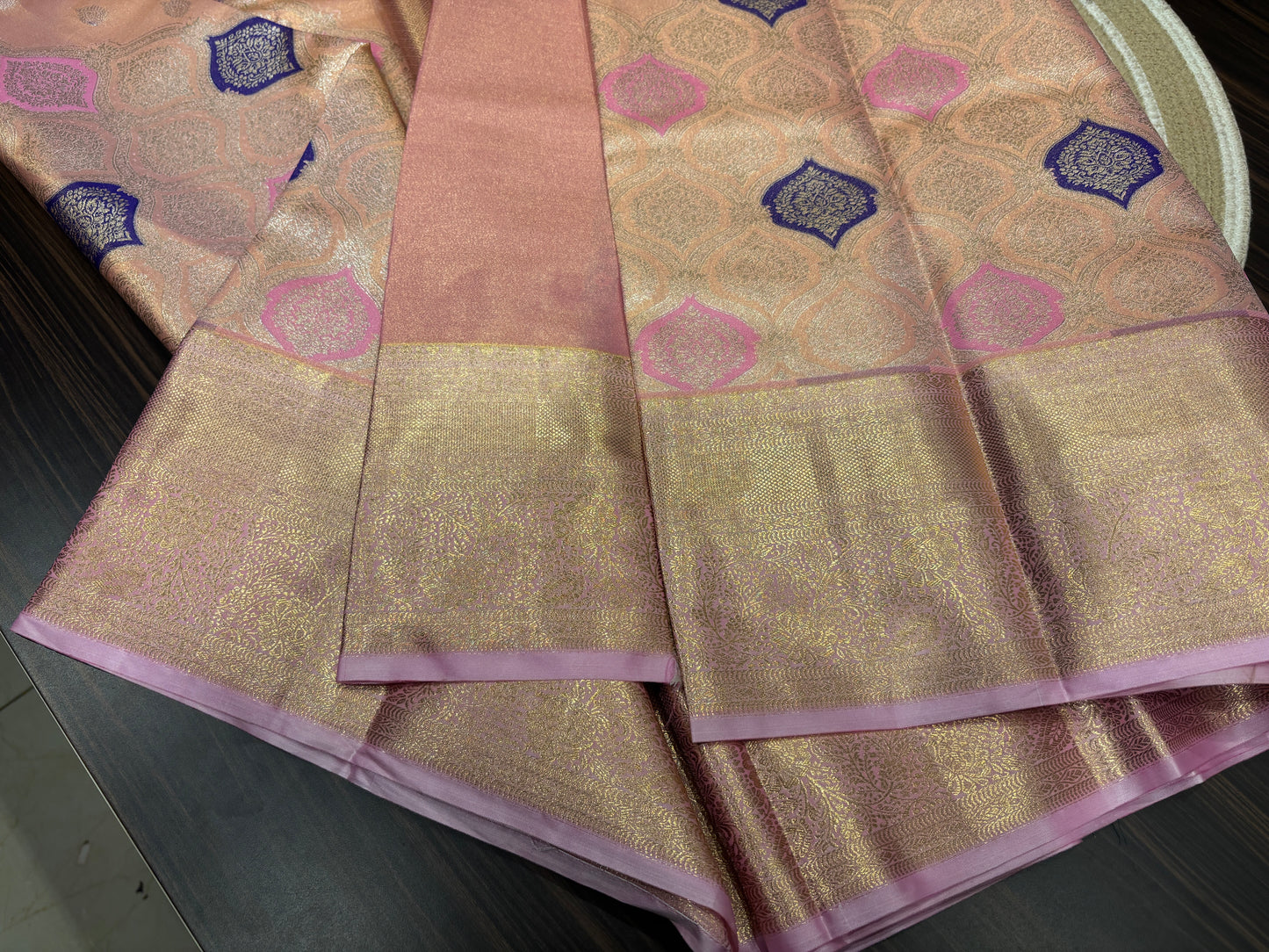 Semi Kanchipuram tissue