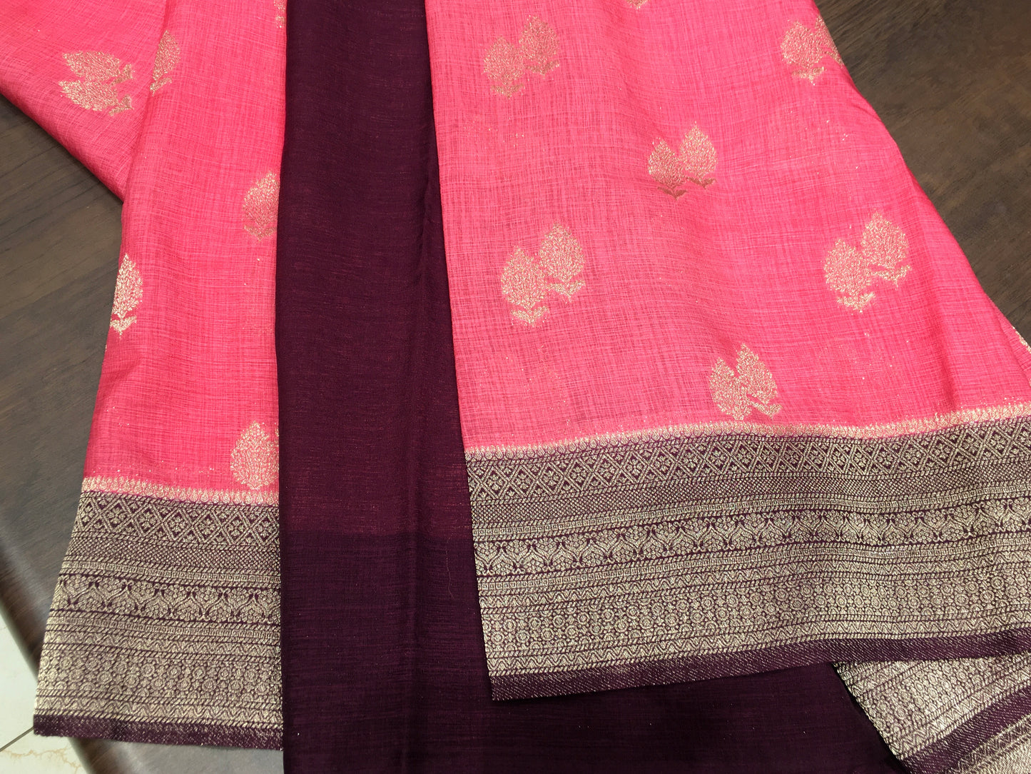 Wrinkle Chiffon Saree