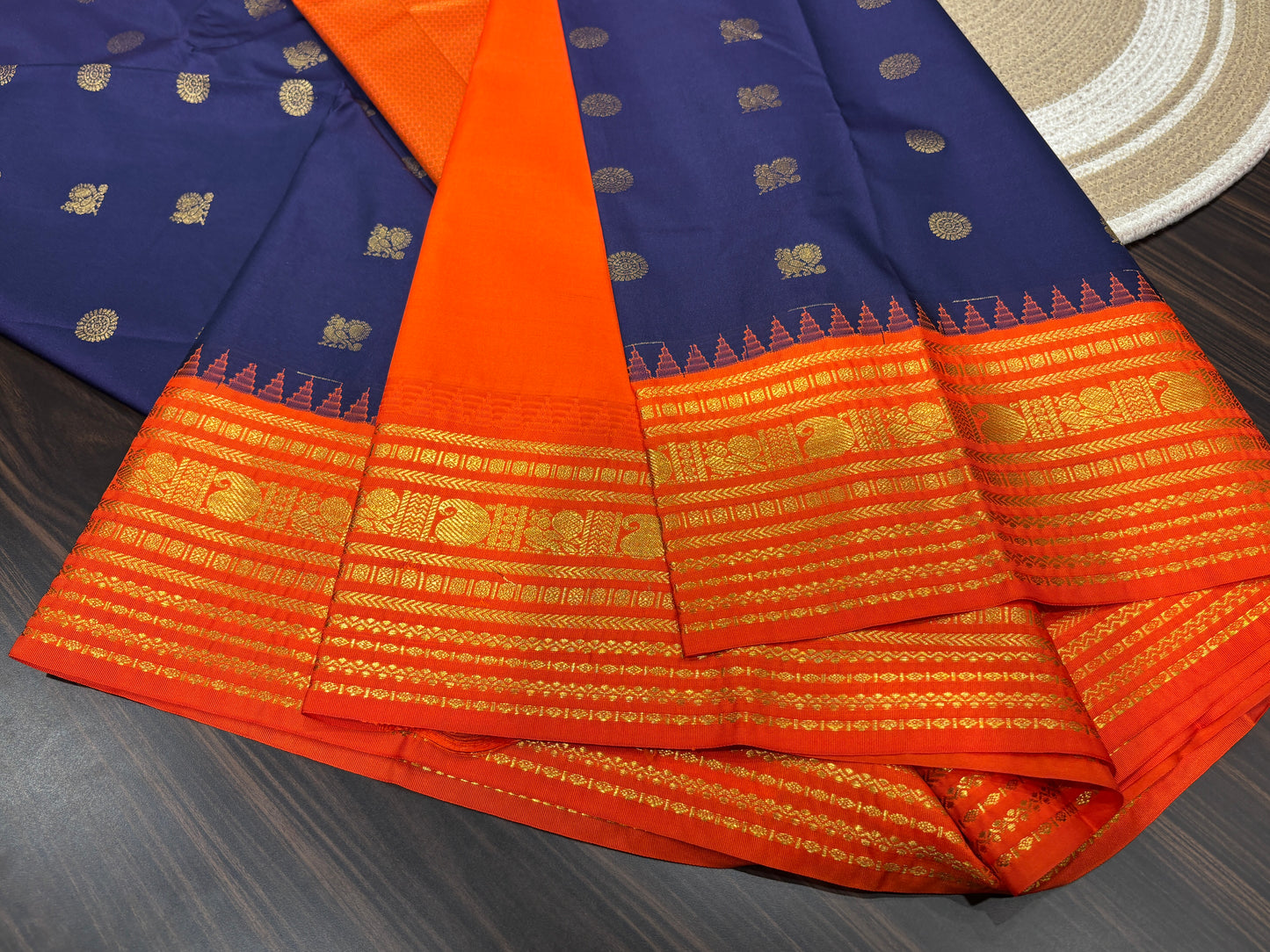 Semi Kanchipuram silk