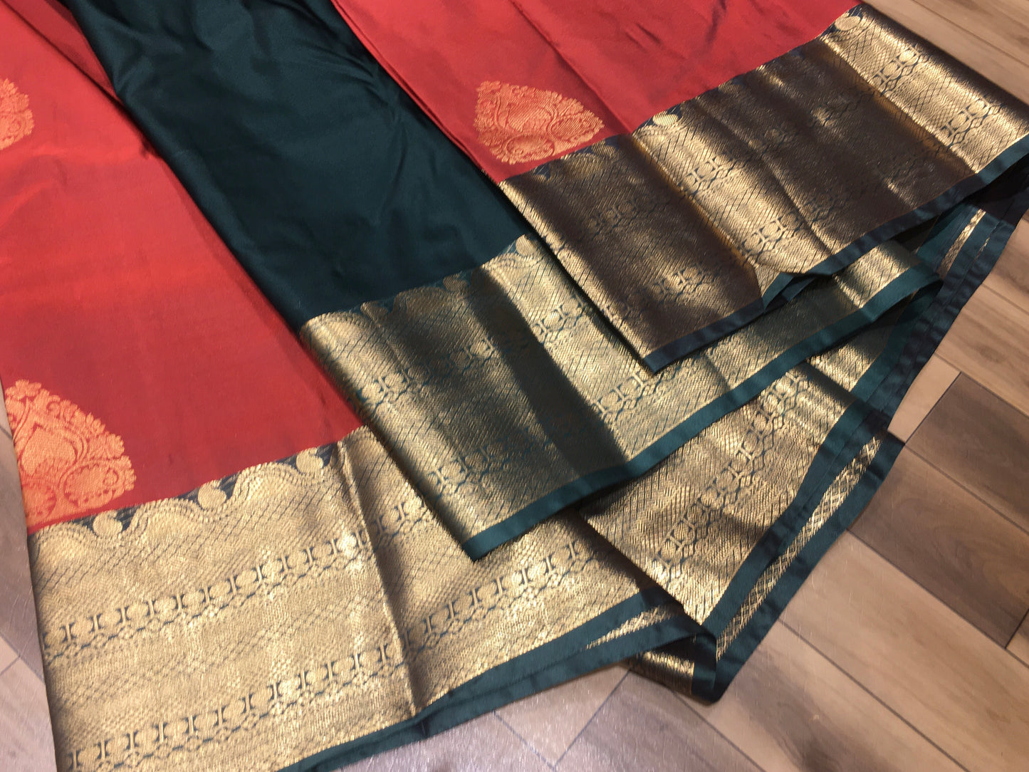 Semi Kanchipuram silk