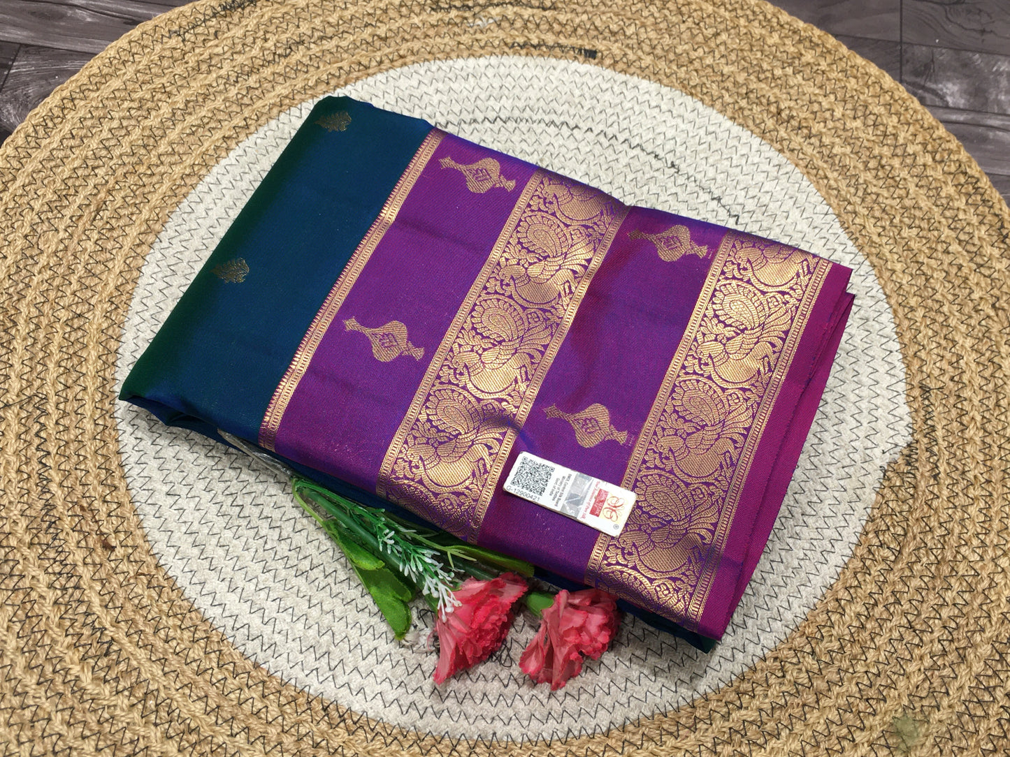 Pure kanchipuram silk