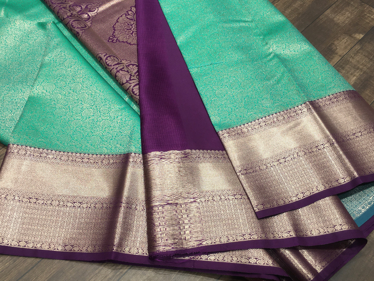 Semi Kanchipuram silk