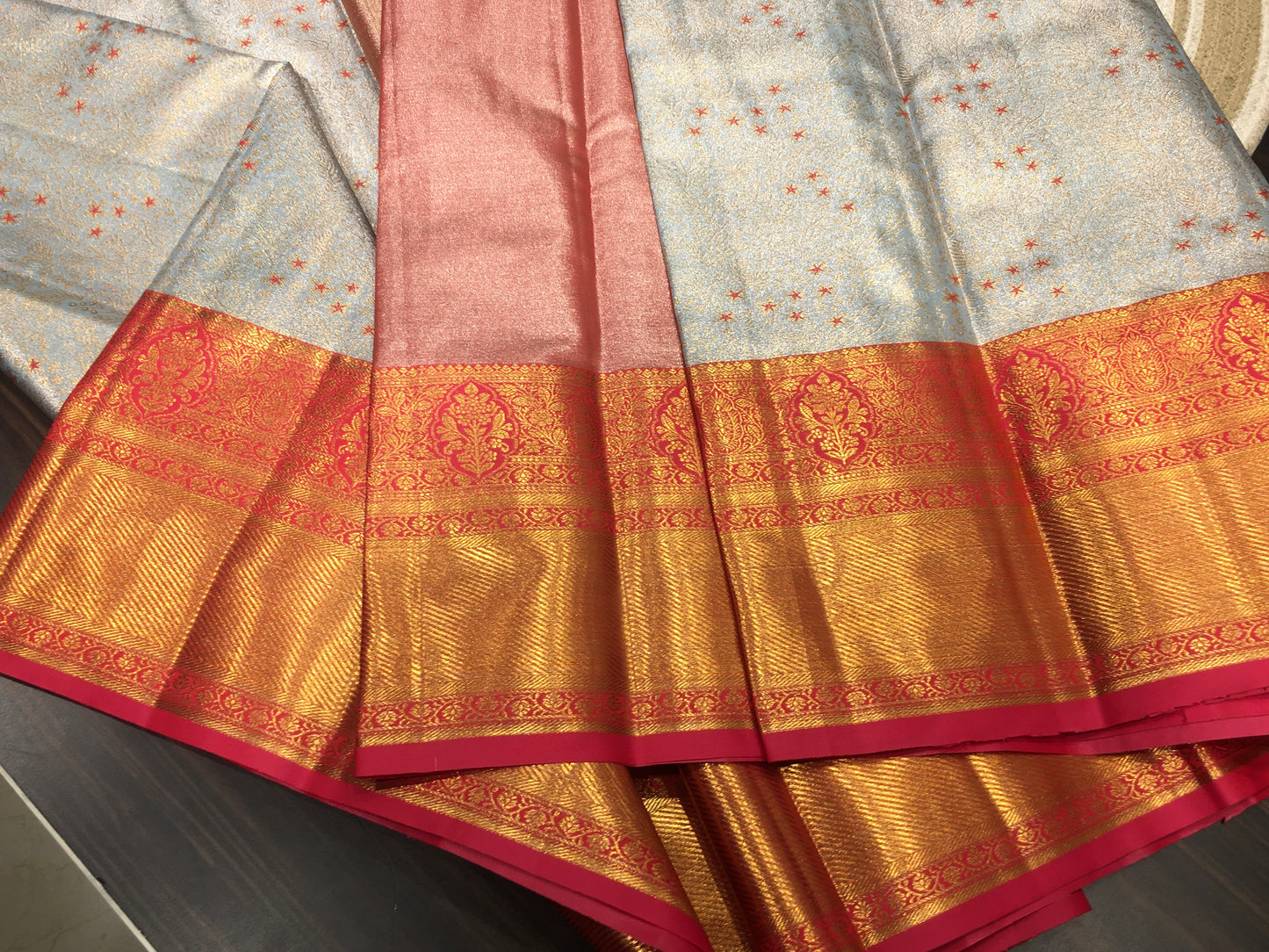 Semi Kanchipuram tissue