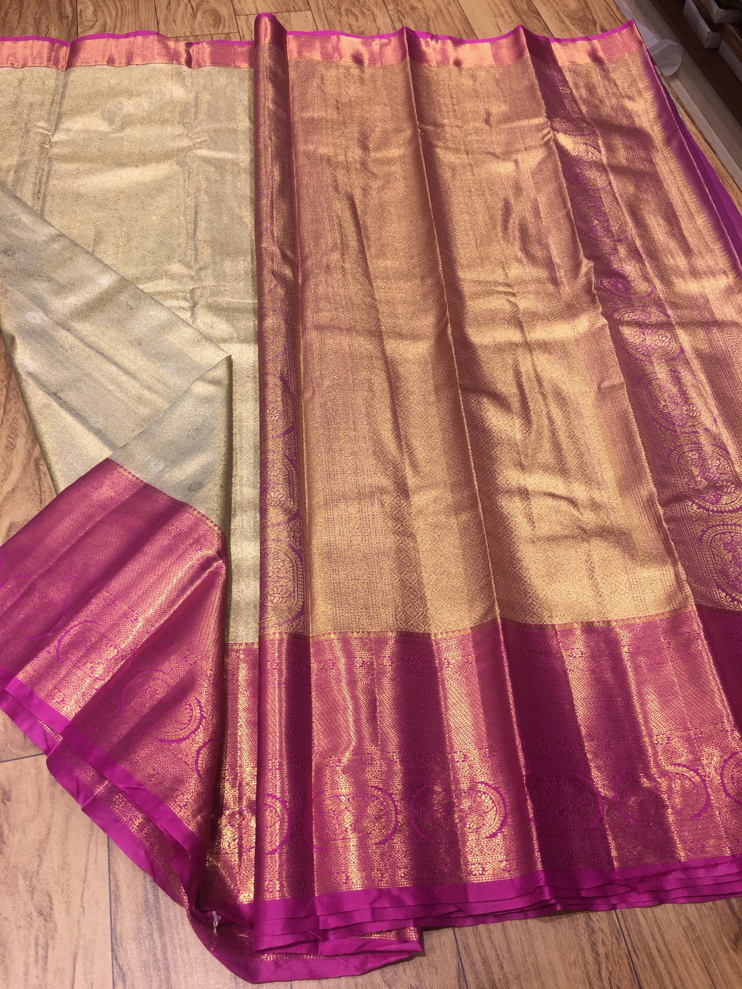 Semi Kanchipuram tissue