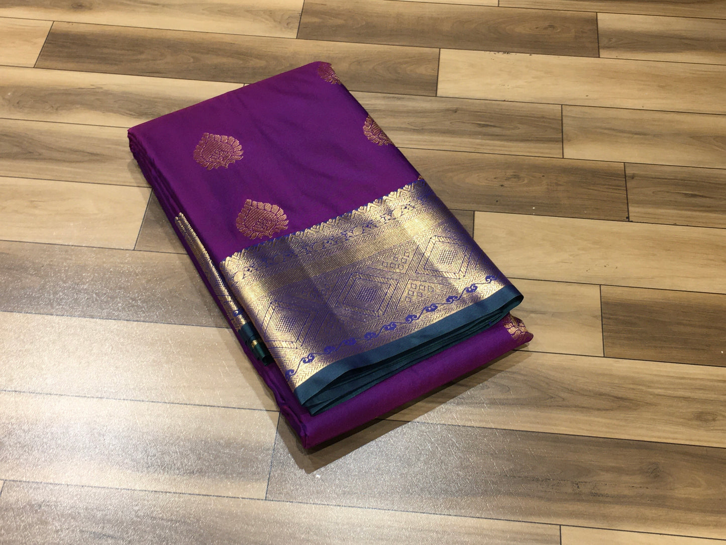Semi Kanchipuram silk