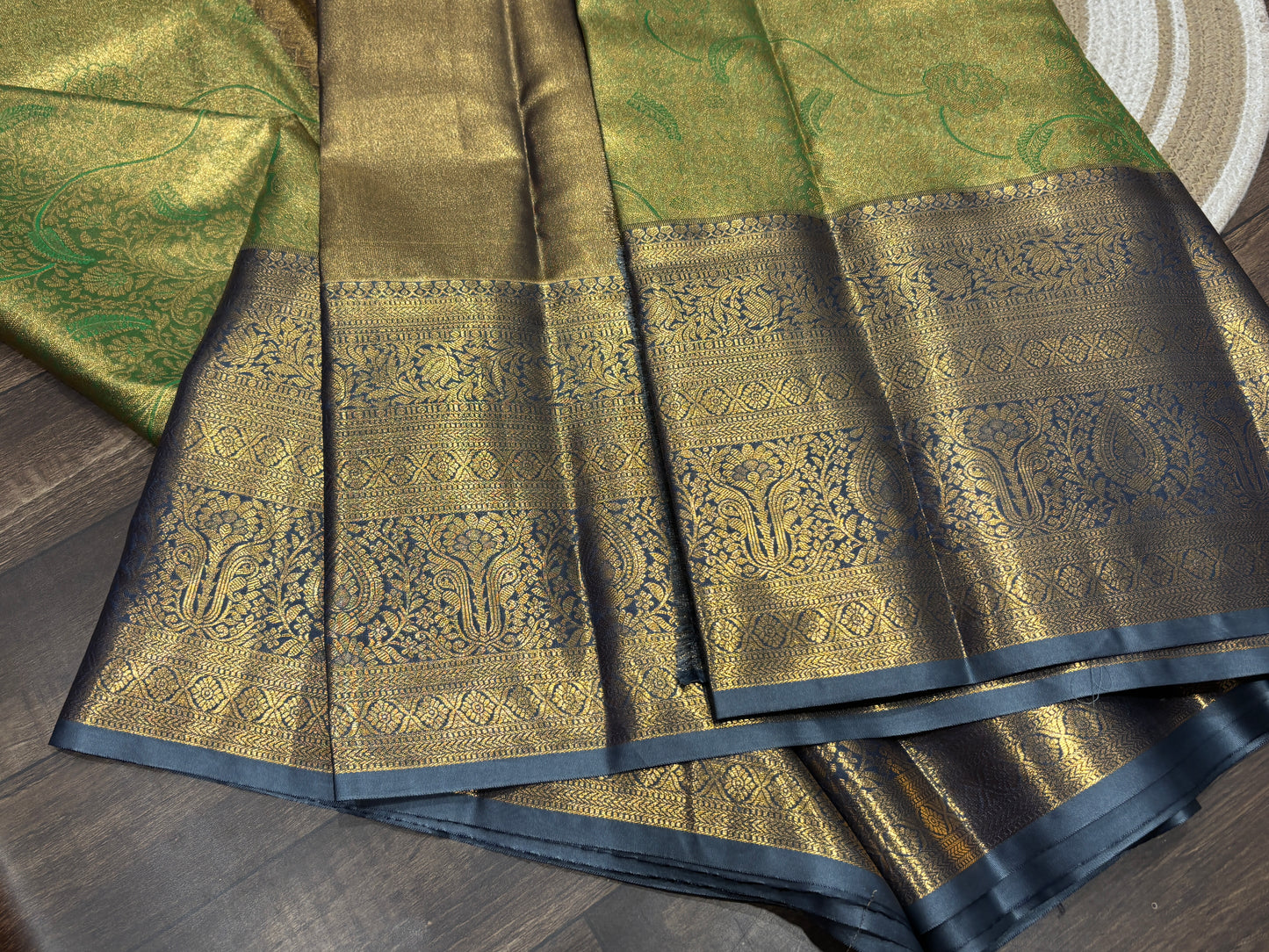 Semi Kanchipuram tissue