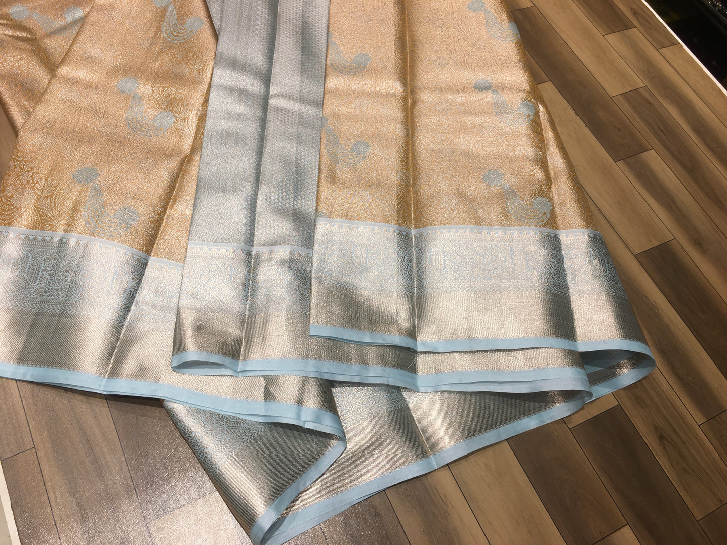 Semi Kanchipuram tissue