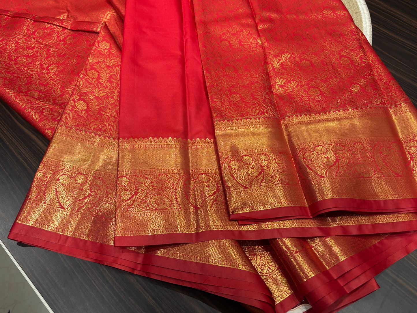 Semi Kanchipuram silk