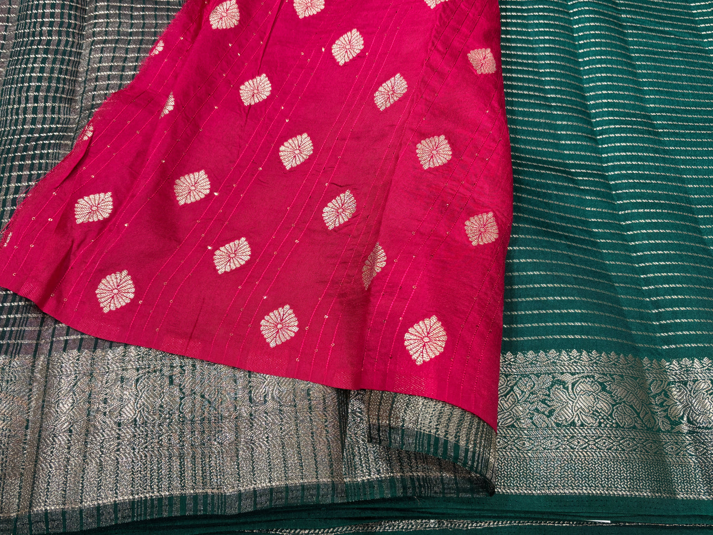 Dola silk saree