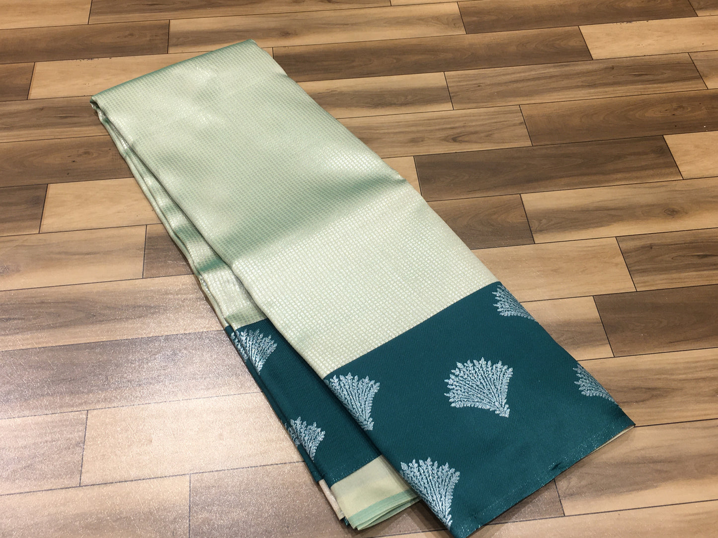 Valkalam saree