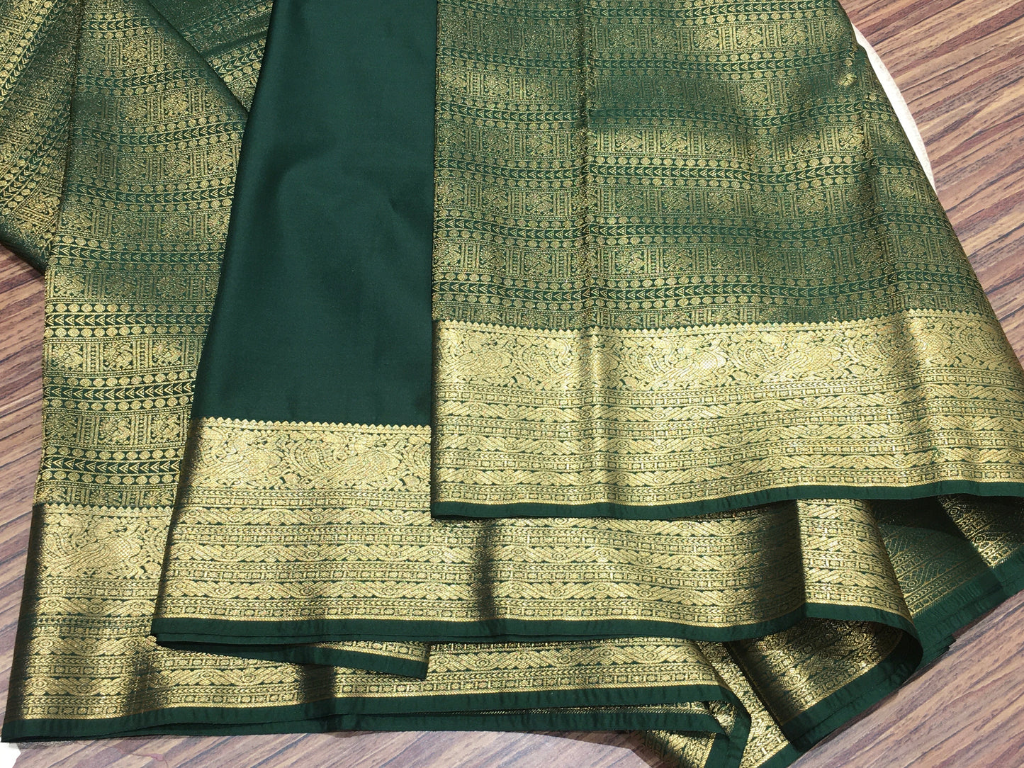 Semi Kanchipuram silk