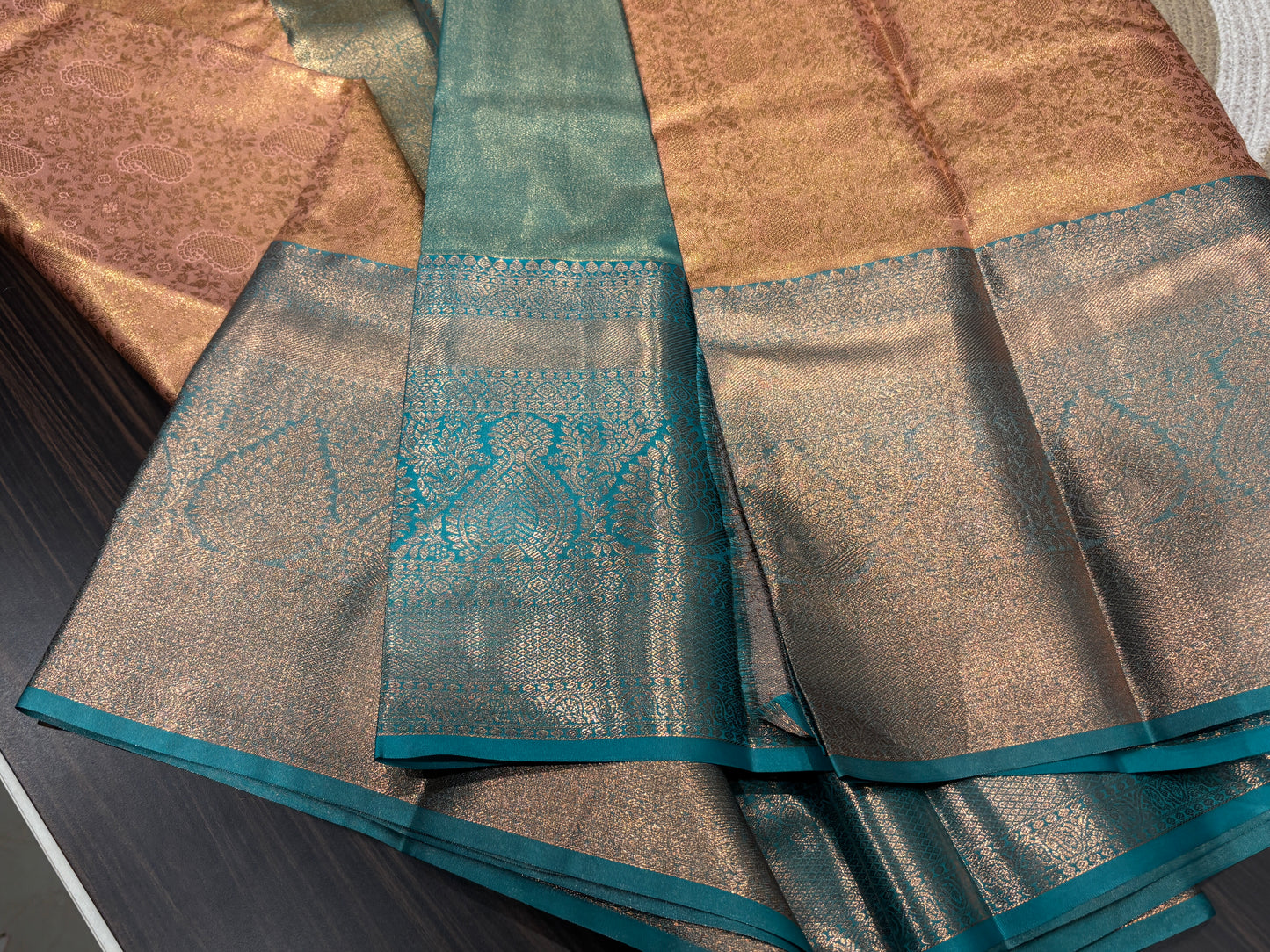 Semi Kanchipuram tissue