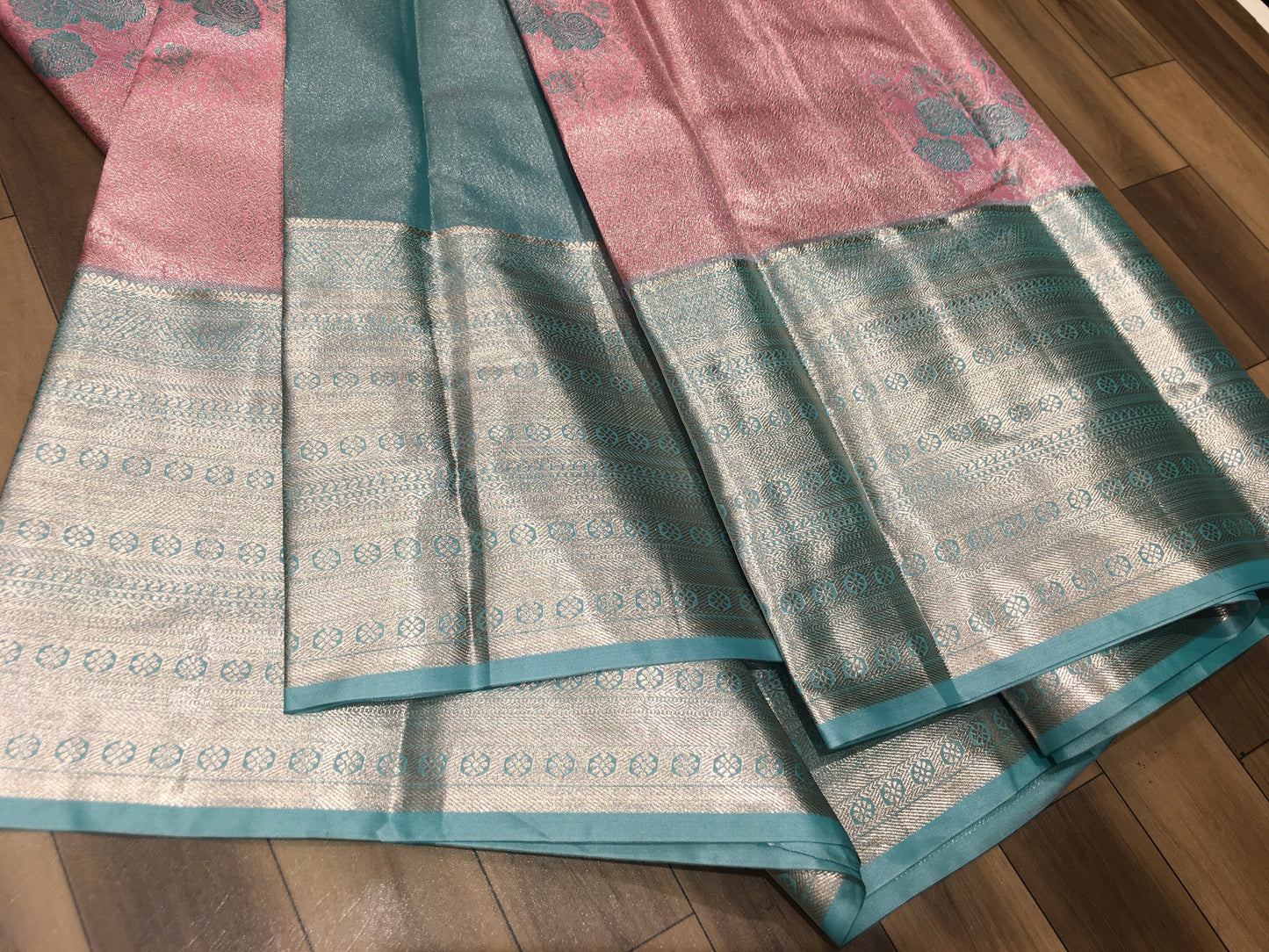 Semi Kanchipuram tissue