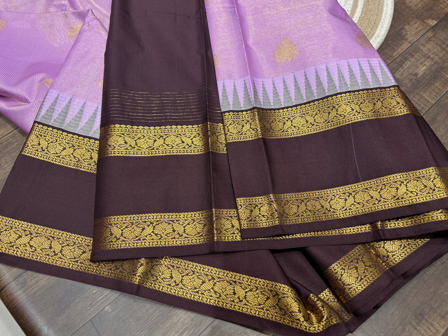 Semi Kanchipuram silk