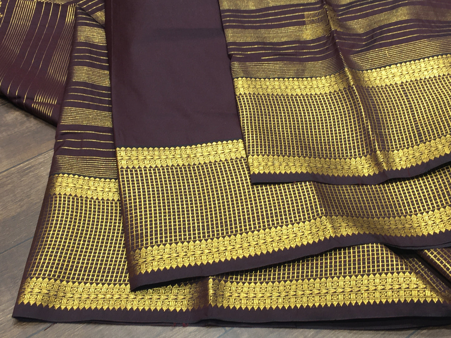Semi Kanchipuram silk