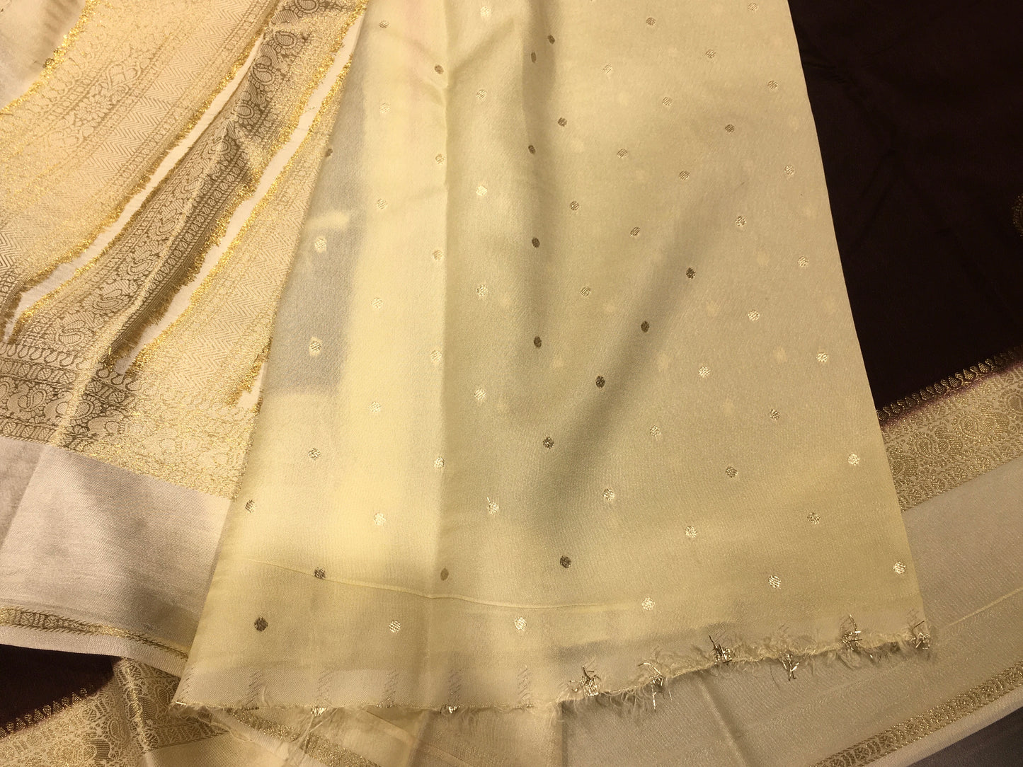 Moonga crape saree