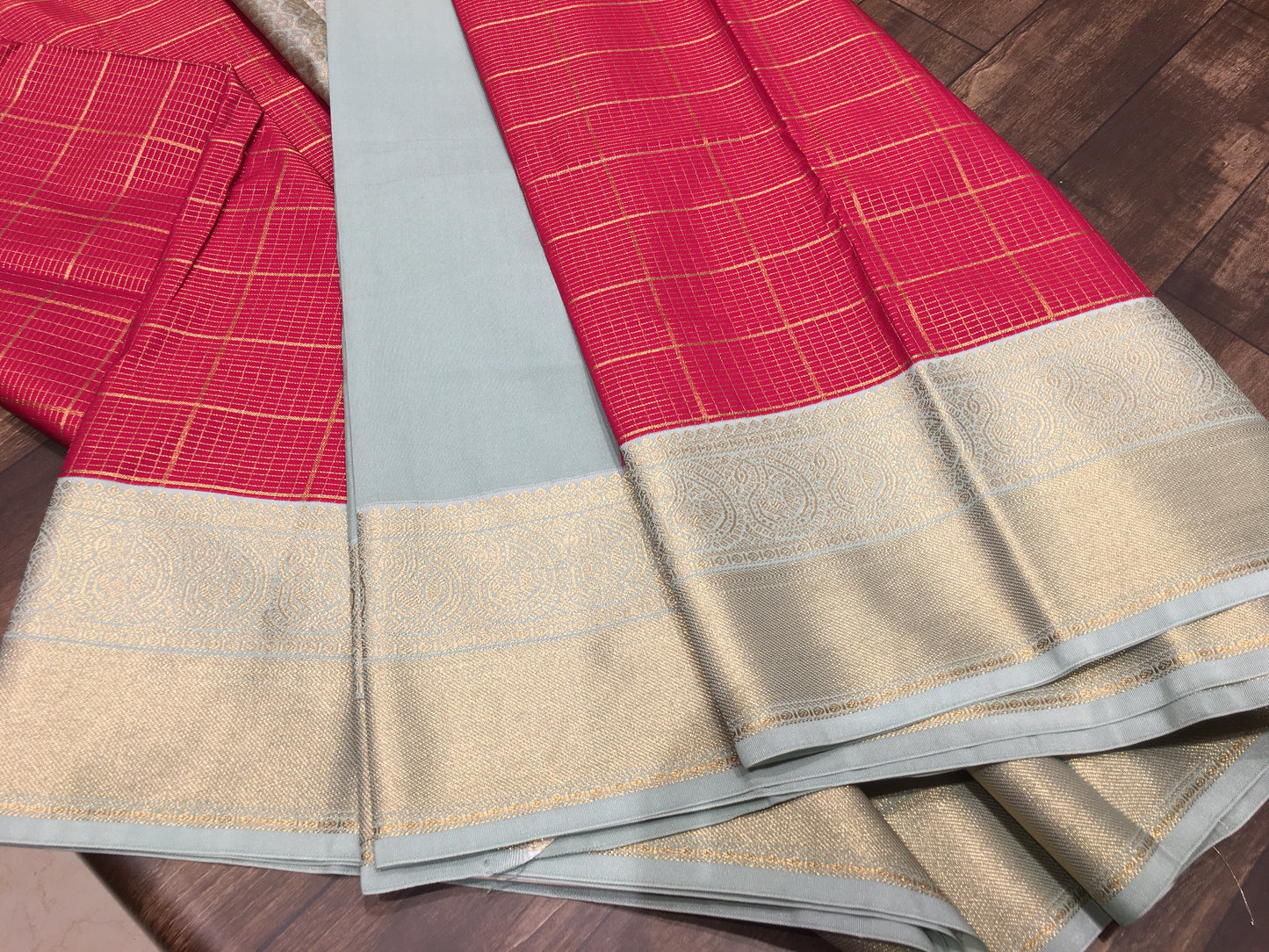 Semi Kanchipuram silk